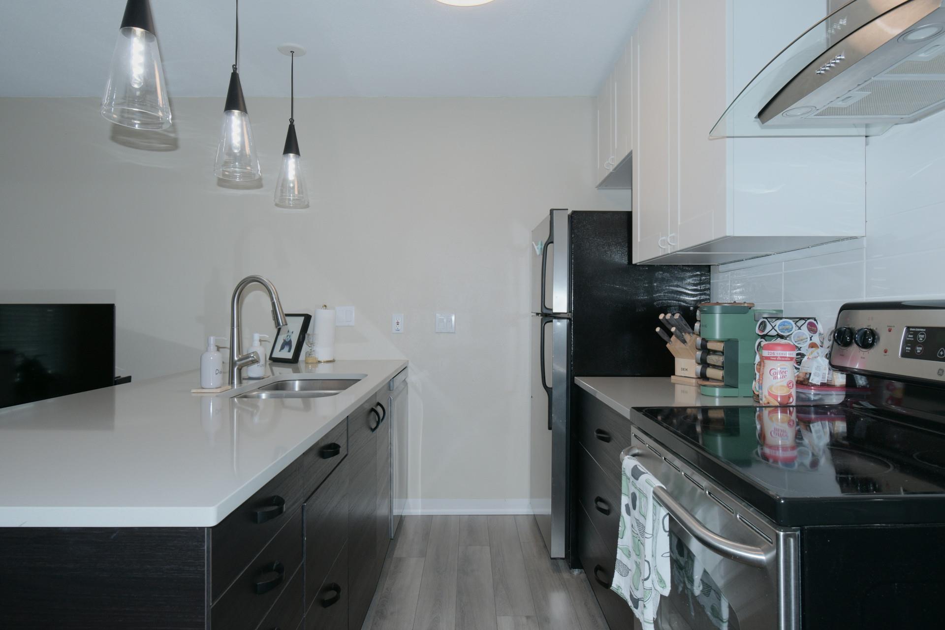 2302 East Side Drive Austin TX 78704