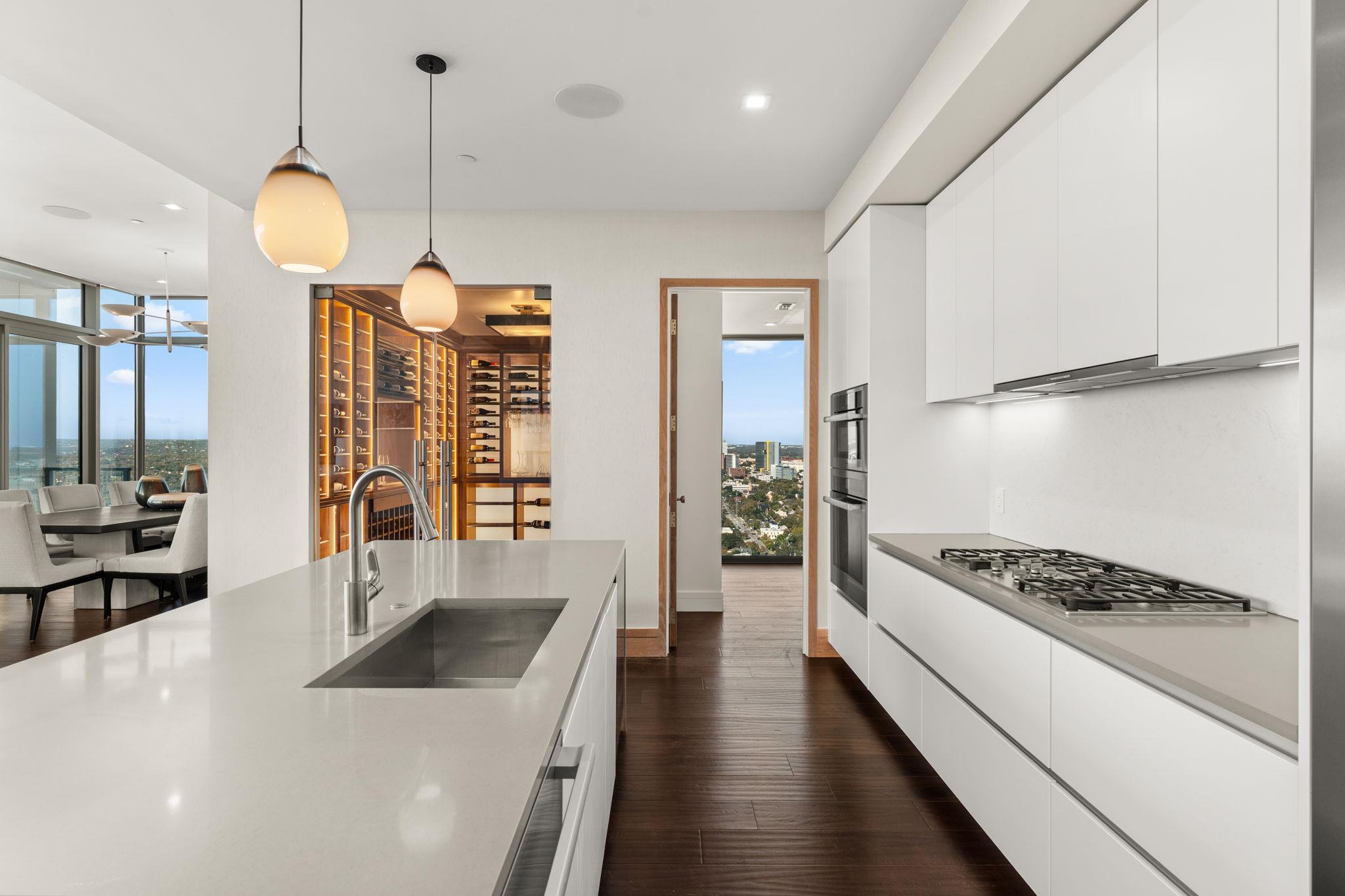 501 West Avenue Austin TX 78701