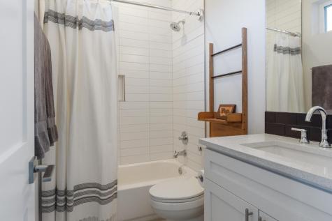 1177 Pandora Street Austin TX 78702