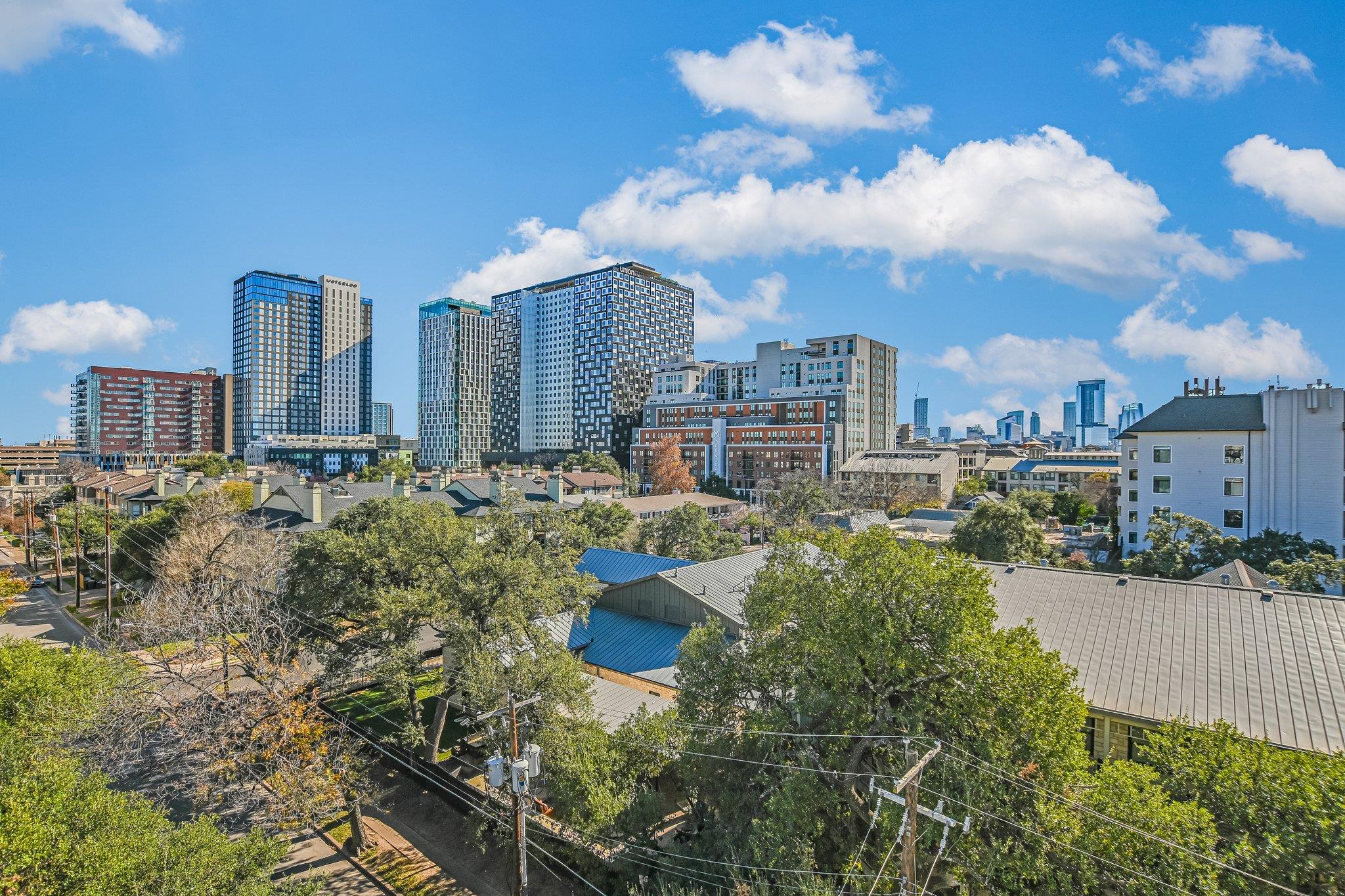 910 W 25th Street Austin TX 78705