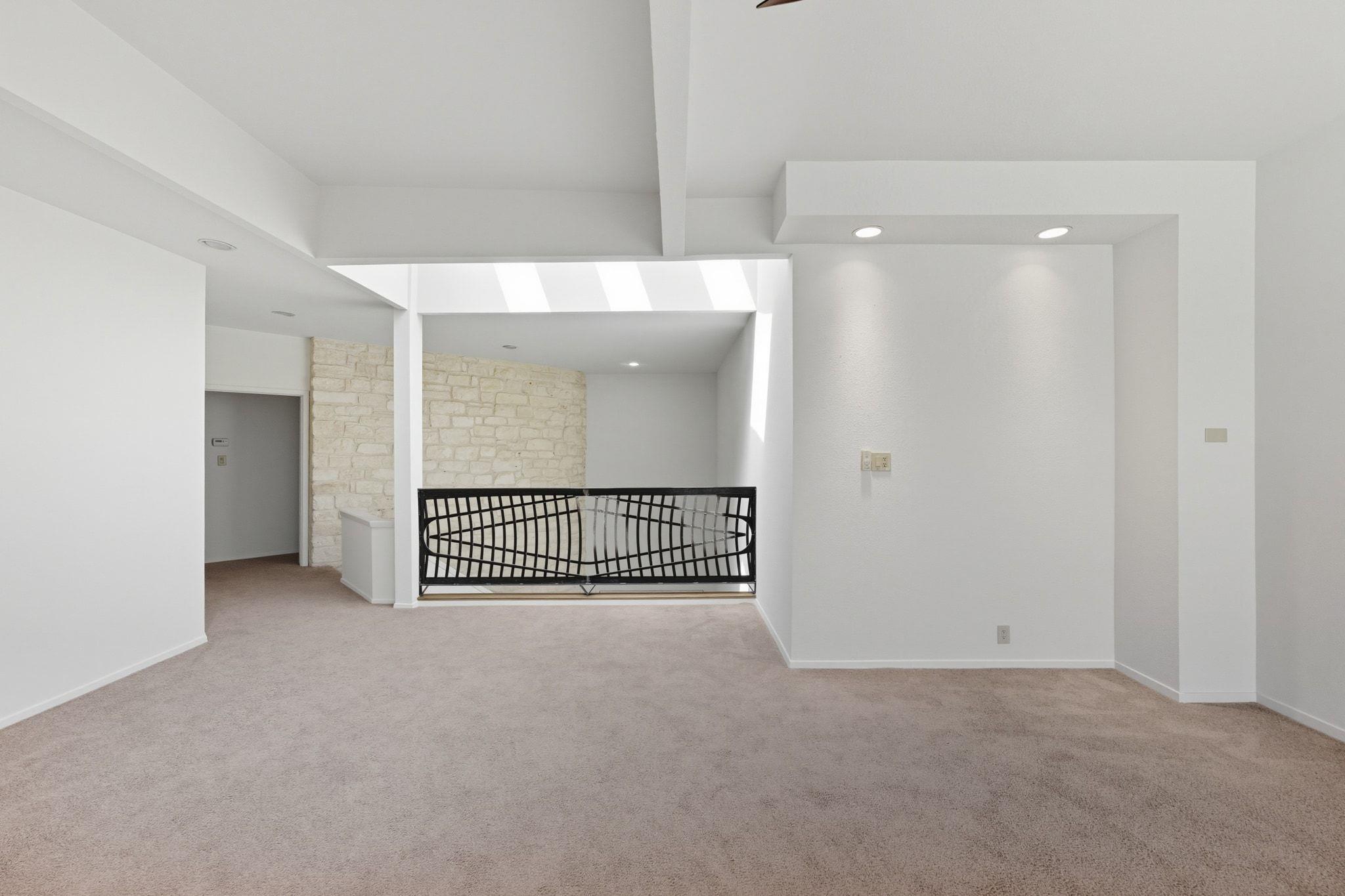 1 Crystal Springs Court The Hills TX 78738