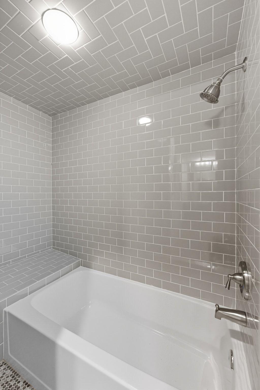 1 Crystal Springs Court The Hills TX 78738