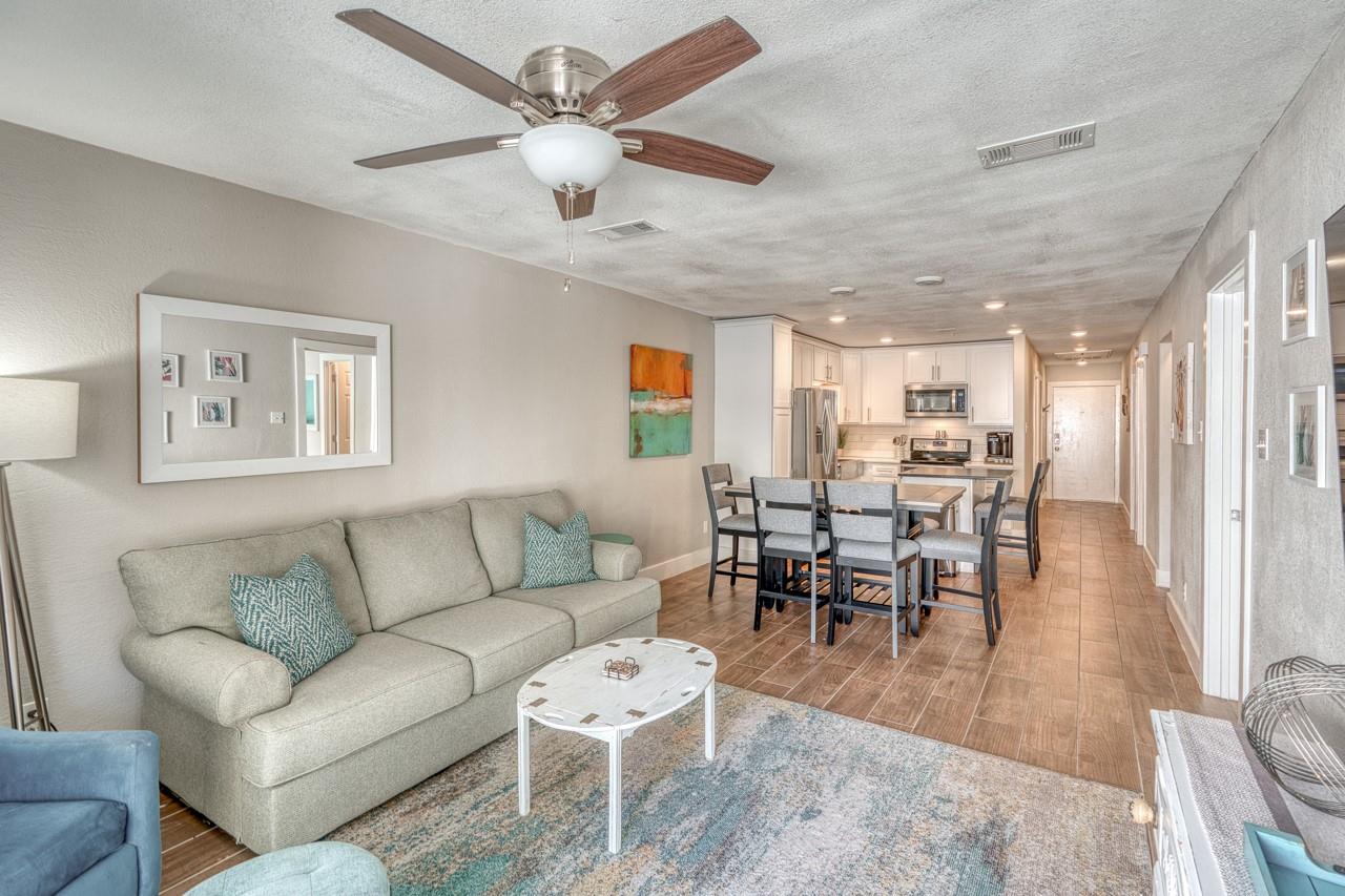 104 Cove E Horseshoe Bay TX 78657