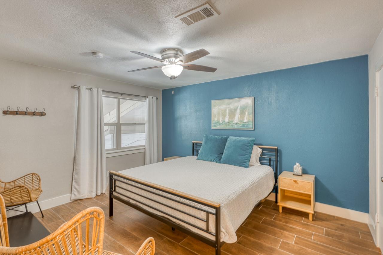 104 Cove E Horseshoe Bay TX 78657