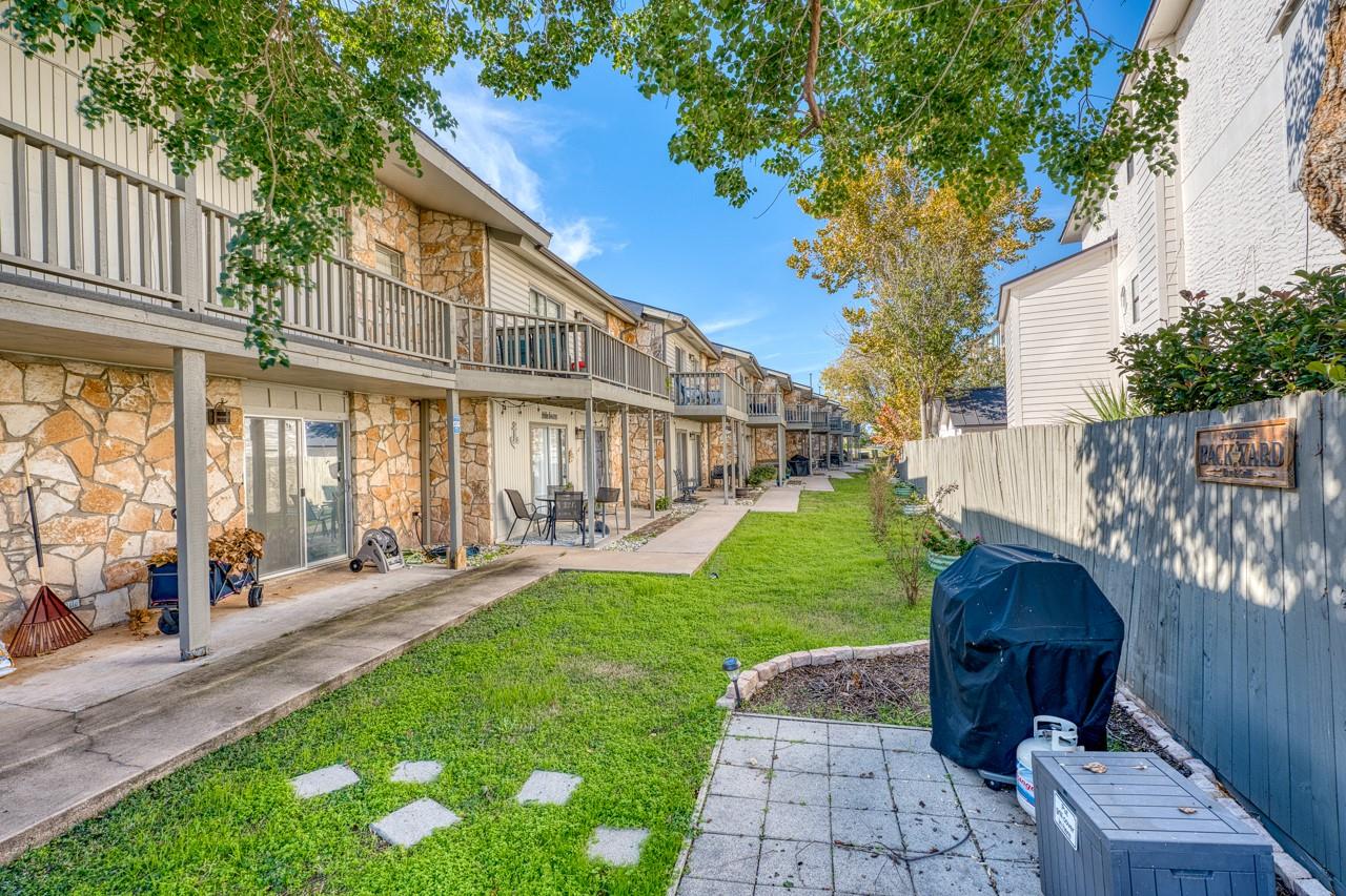 104 Cove E Horseshoe Bay TX 78657