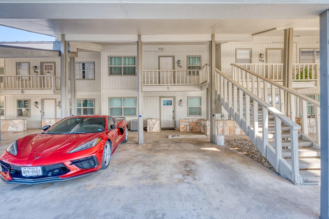 104 Cove E Horseshoe Bay TX 78657