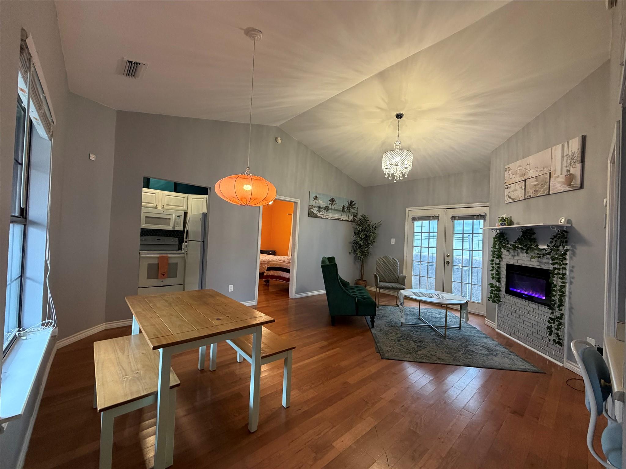 2509 Pearl Street Austin TX 78705