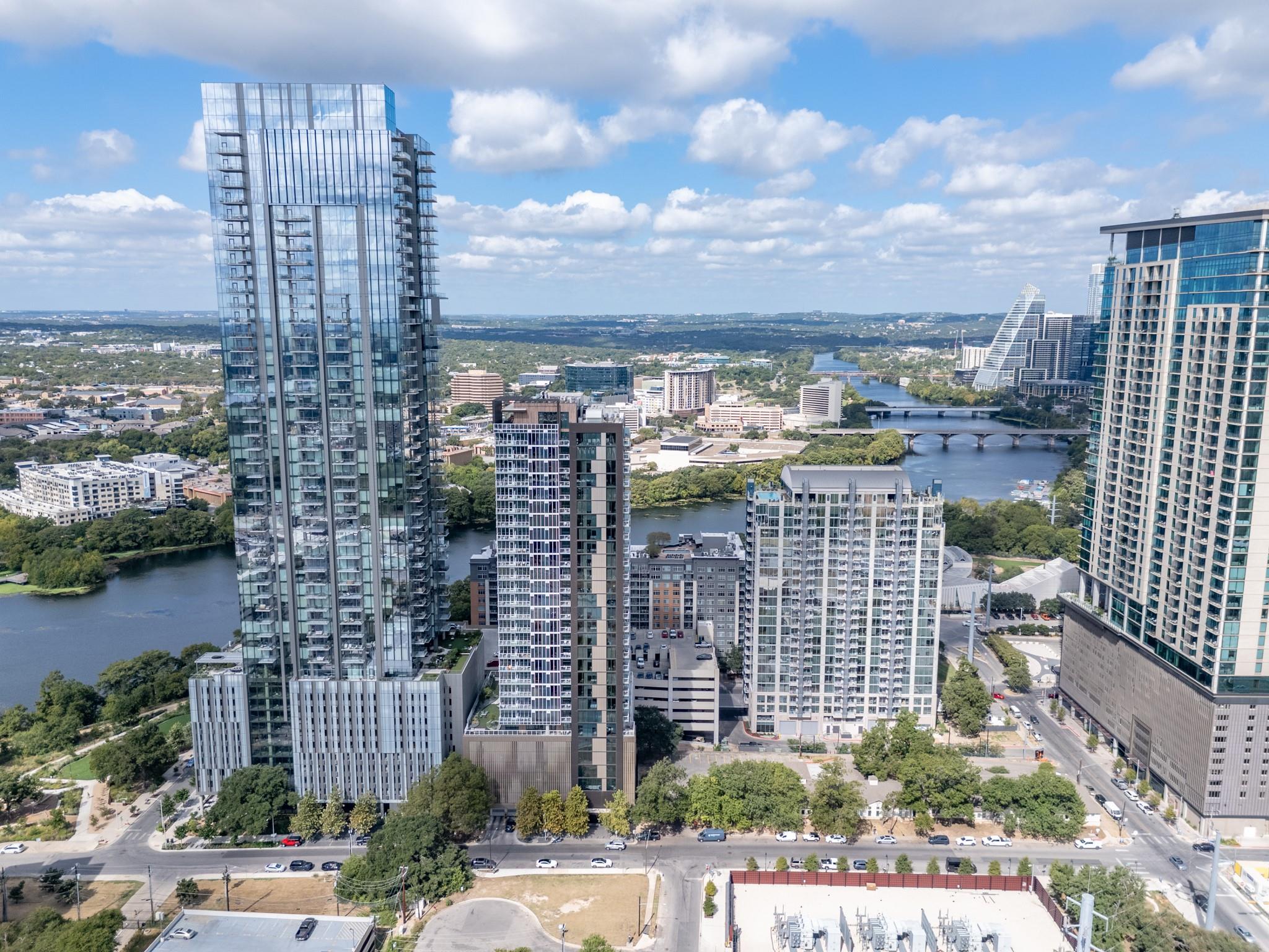 48 East Avenue Austin TX 78701