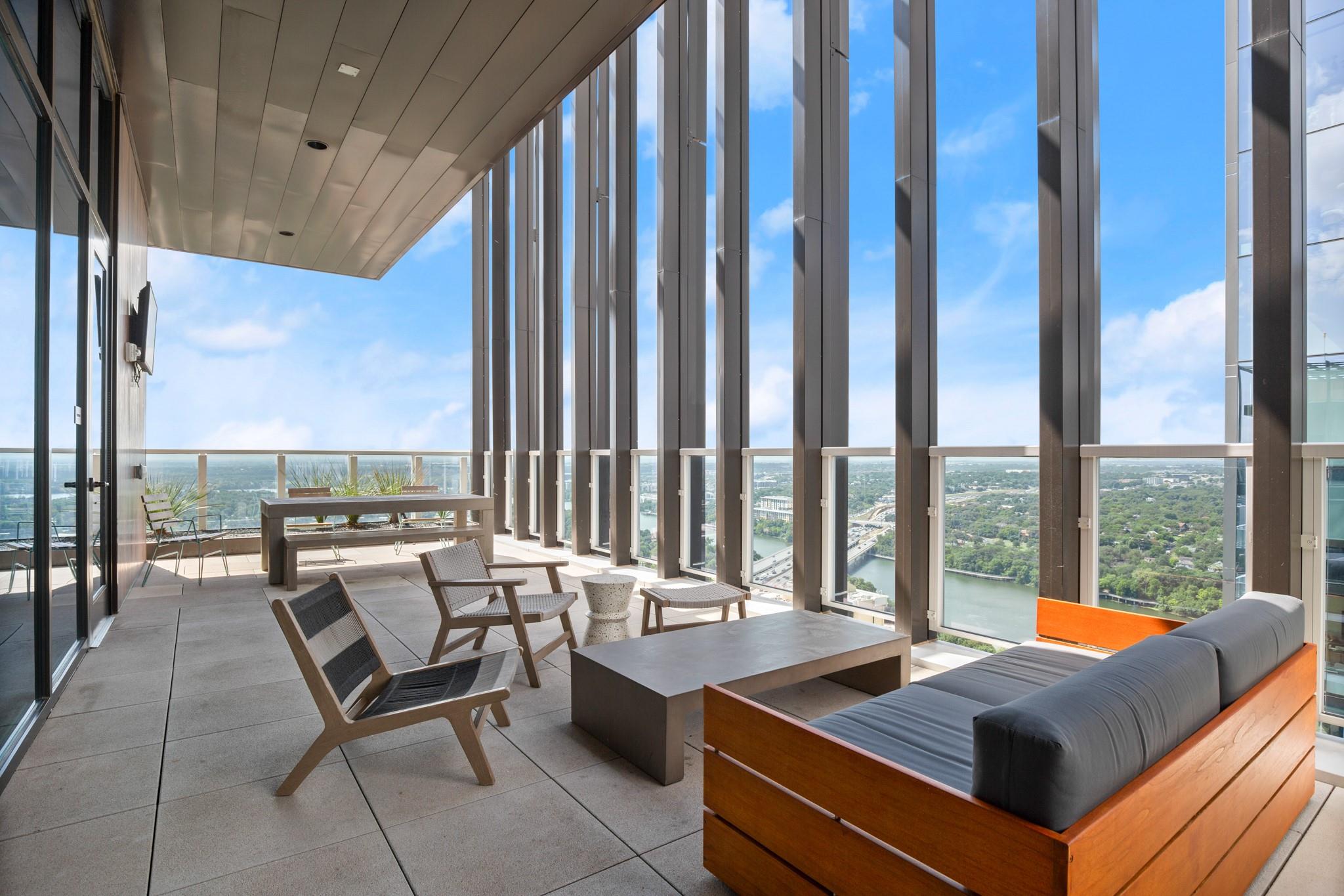 48 East Avenue Austin TX 78701