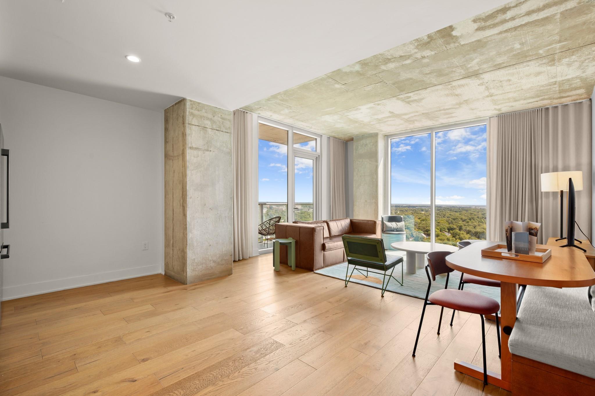48 East Avenue Austin TX 78701