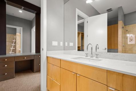 555 E 5th Street Austin TX 78701