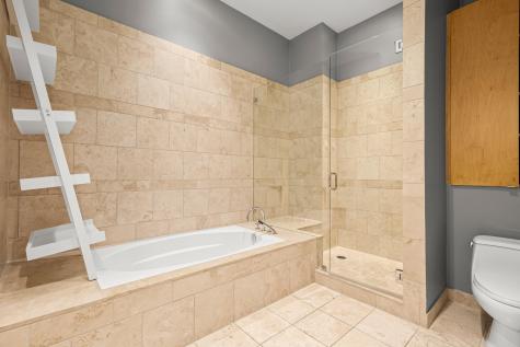 555 E 5th Street Austin TX 78701