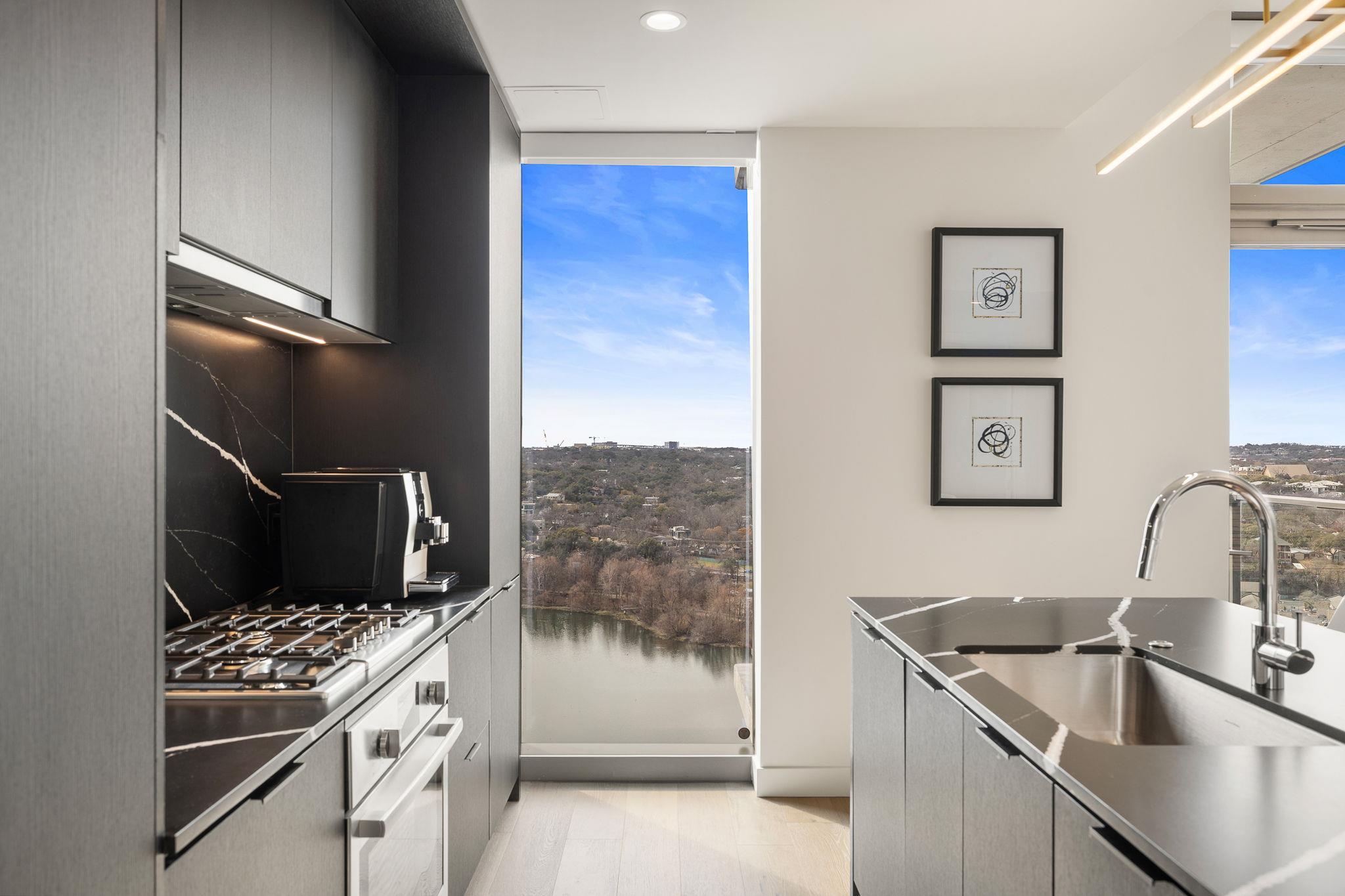 44 East Avenue Austin TX 78701