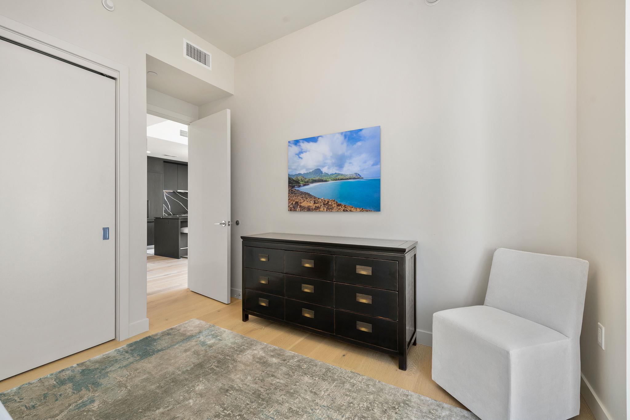 44 East Avenue Austin TX 78701
