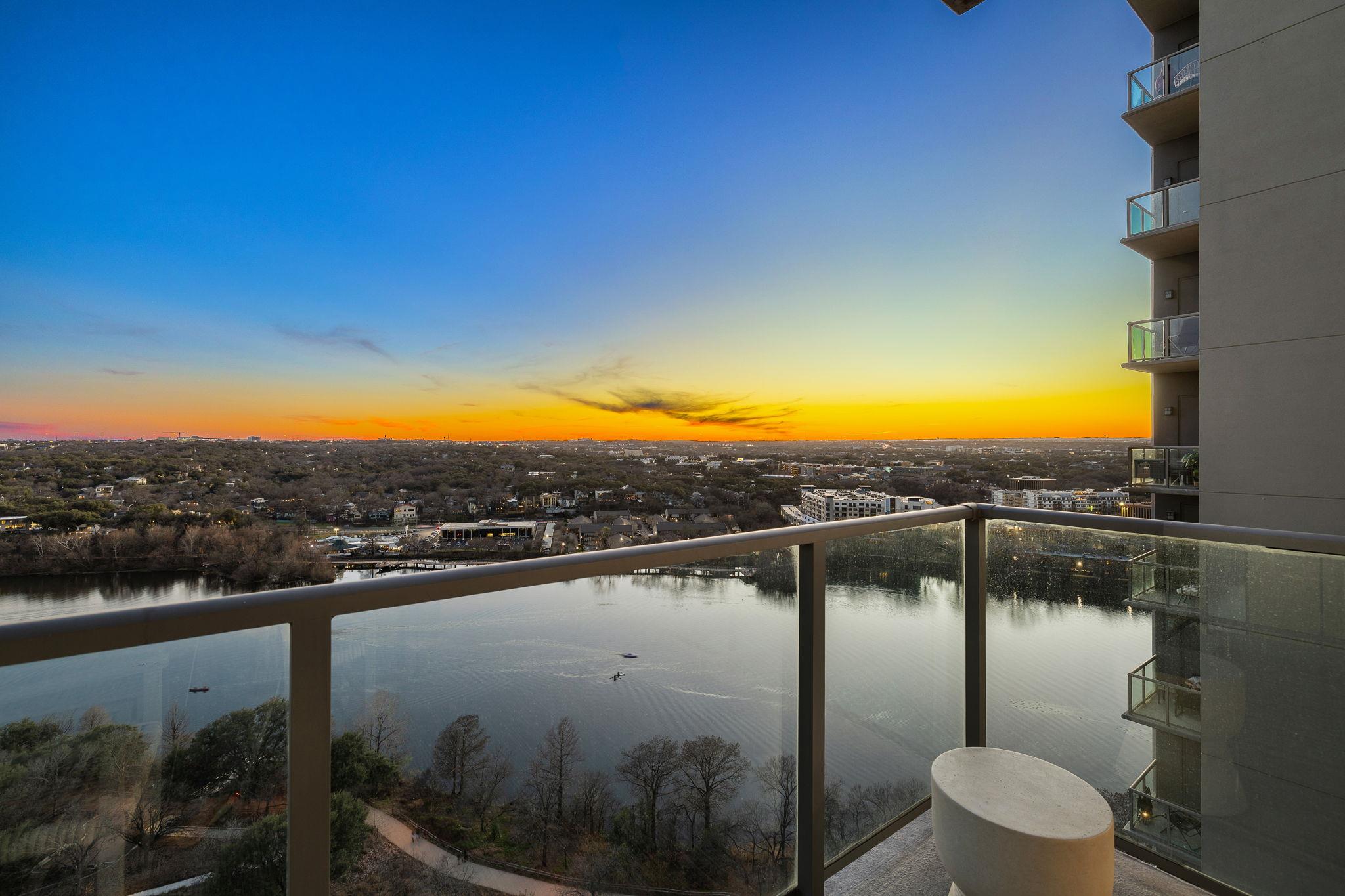 44 East Avenue Austin TX 78701