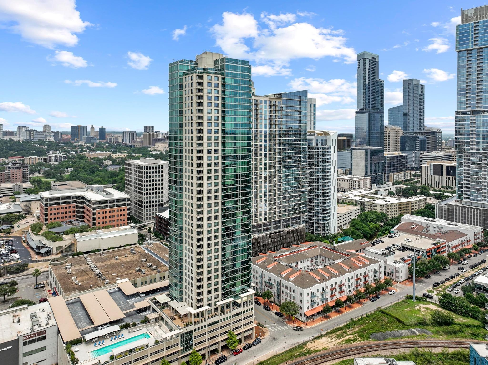 300 Bowie Street Austin TX 78703