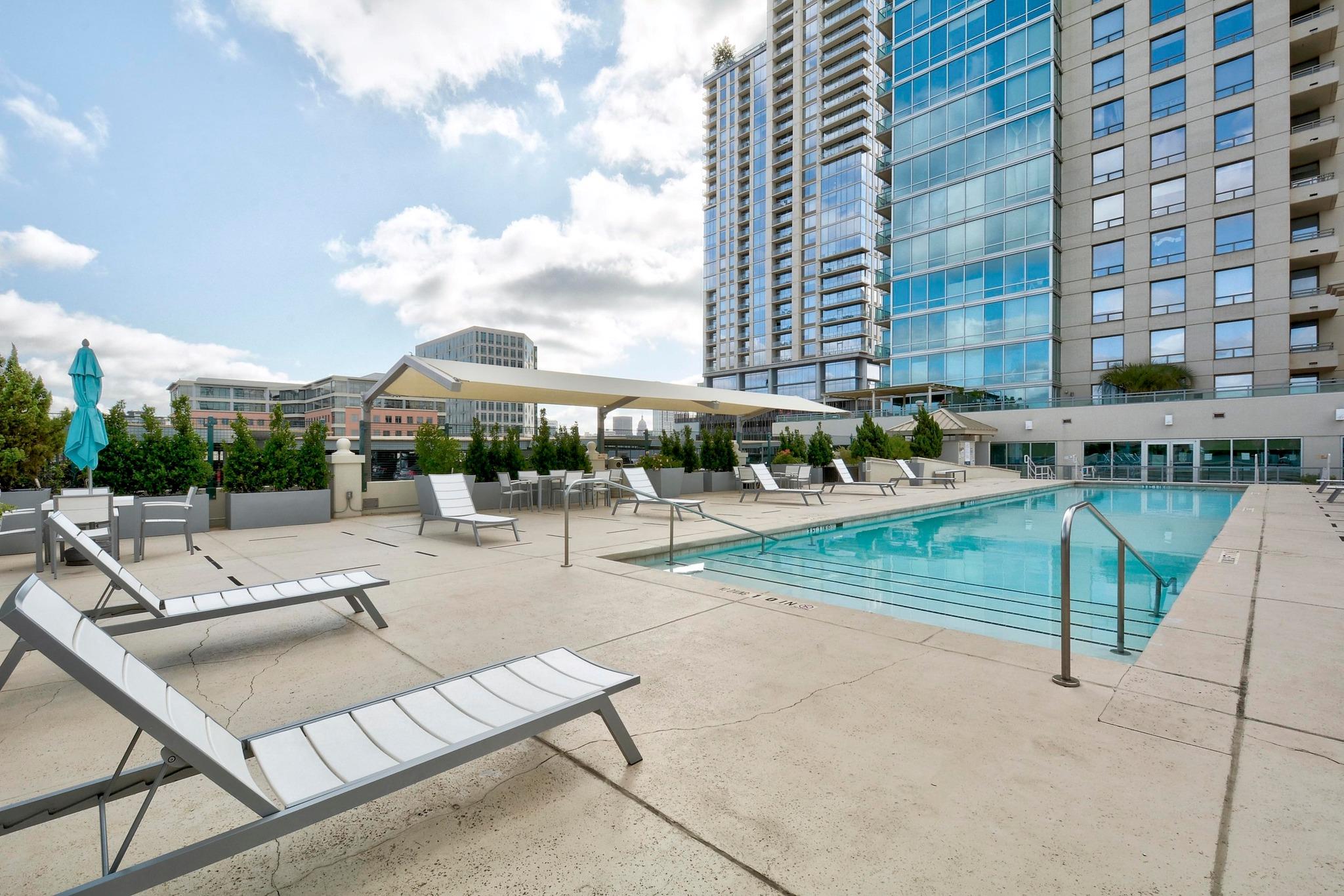 300 Bowie Street Austin TX 78703