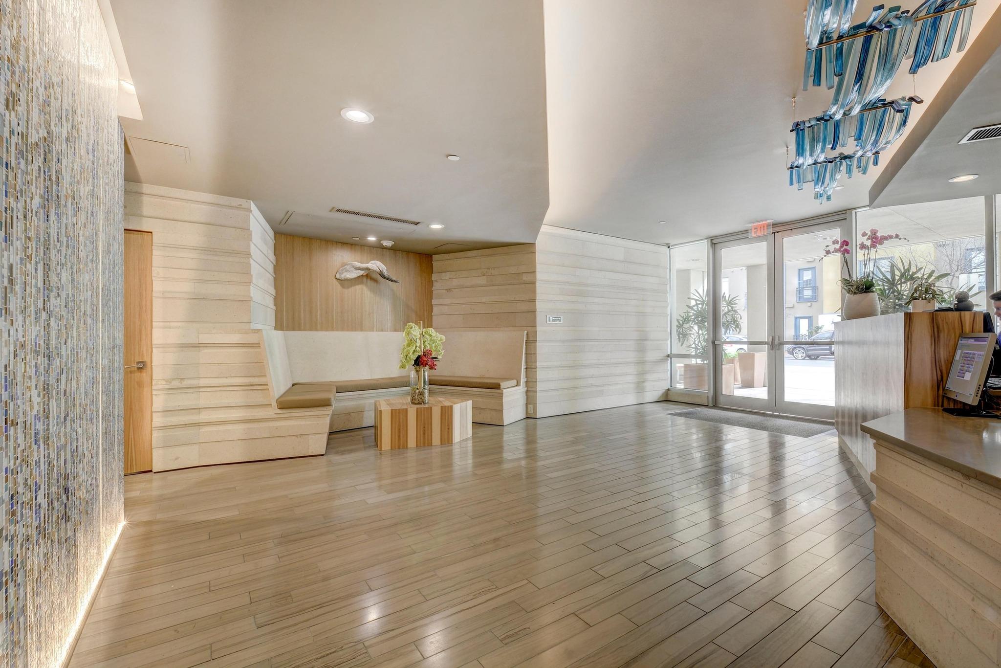 300 Bowie Street Austin TX 78703