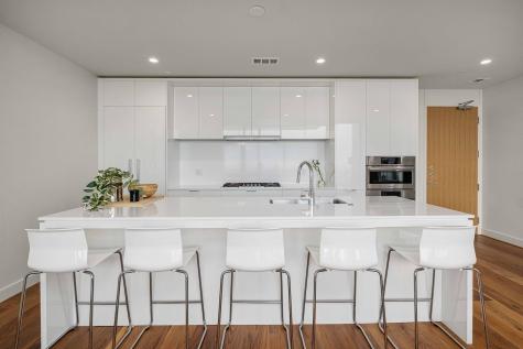 44 East Avenue Austin TX 78701