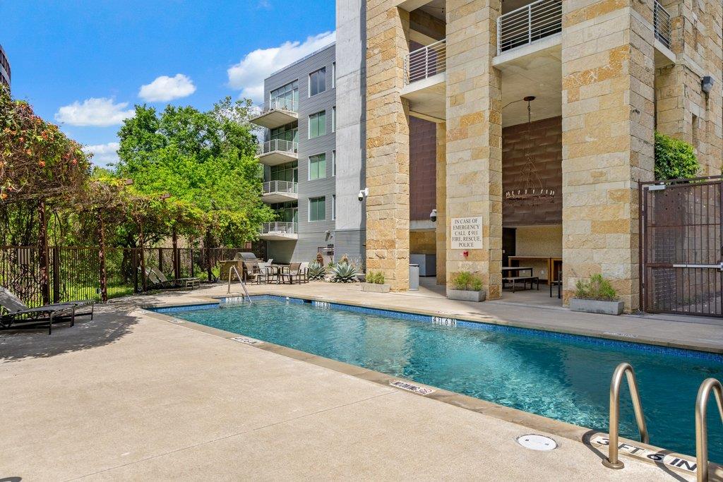 800 W 5th Street Austin TX 78703