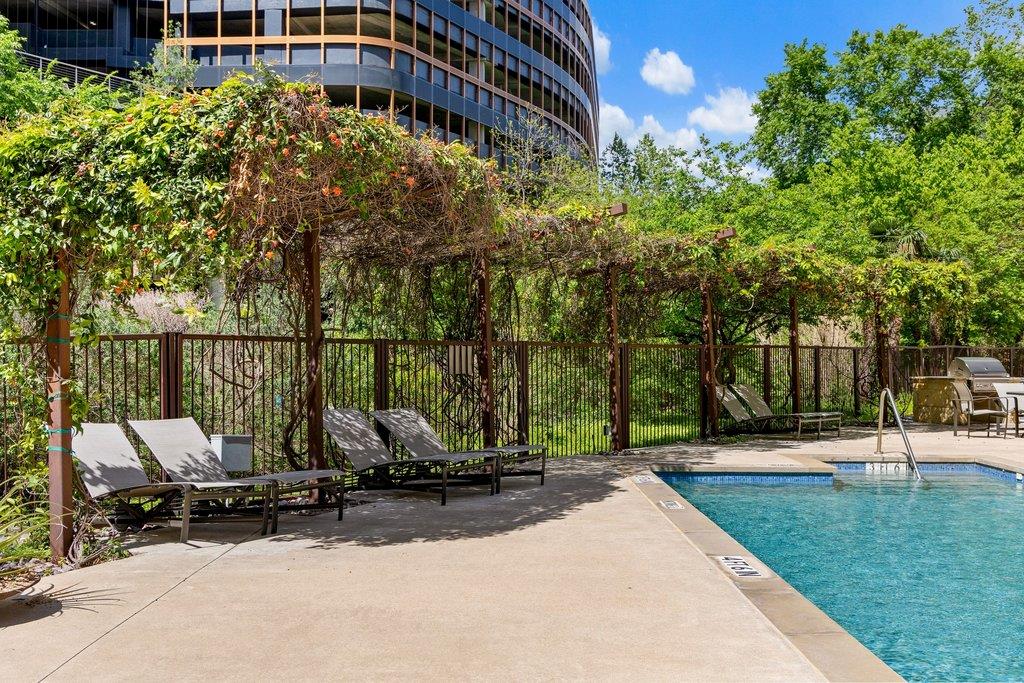 800 W 5th Street Austin TX 78703