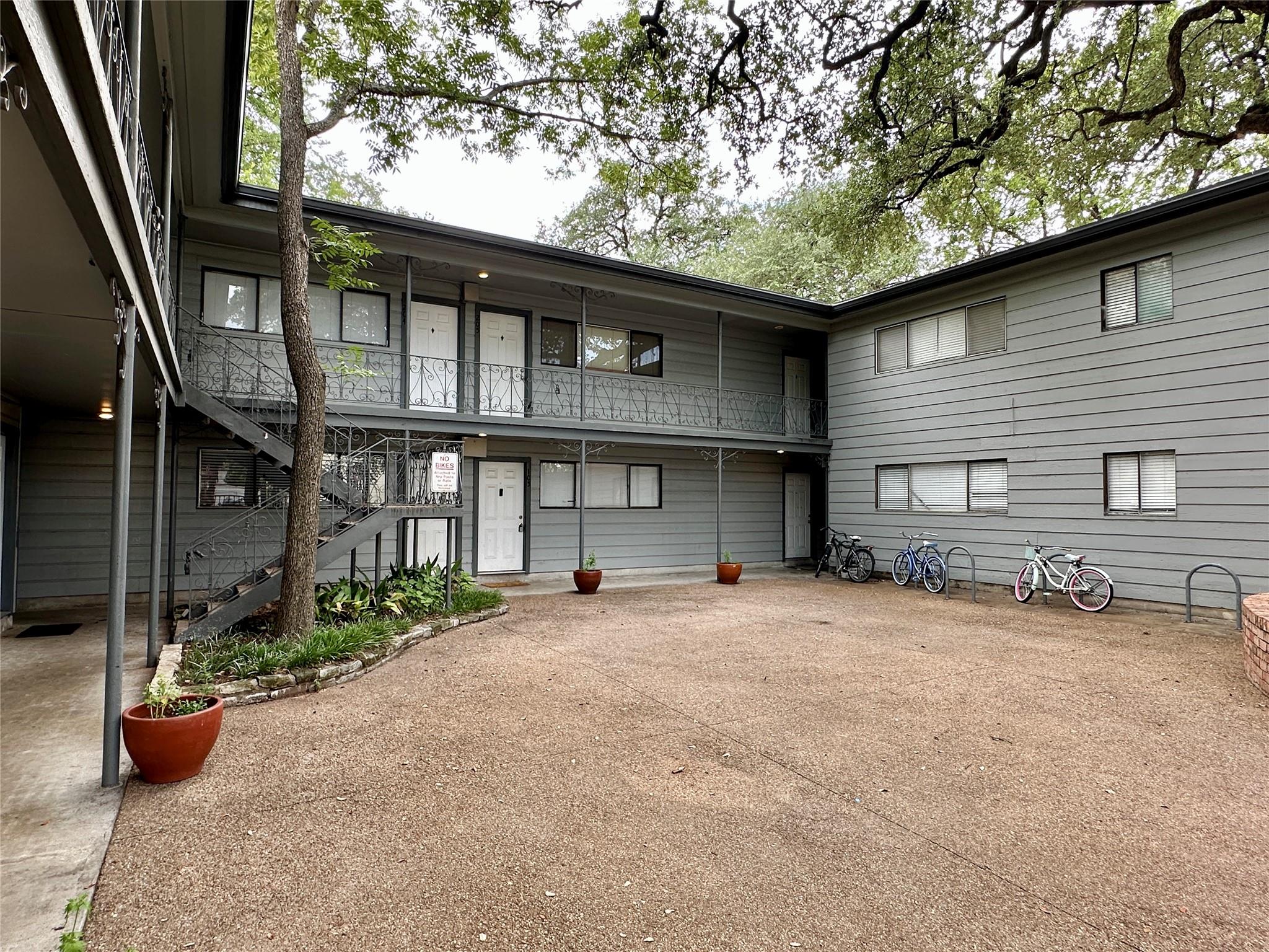 803 W 28th Street Austin TX 78705