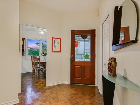 5603 Oakwood Cove Austin TX 78731
