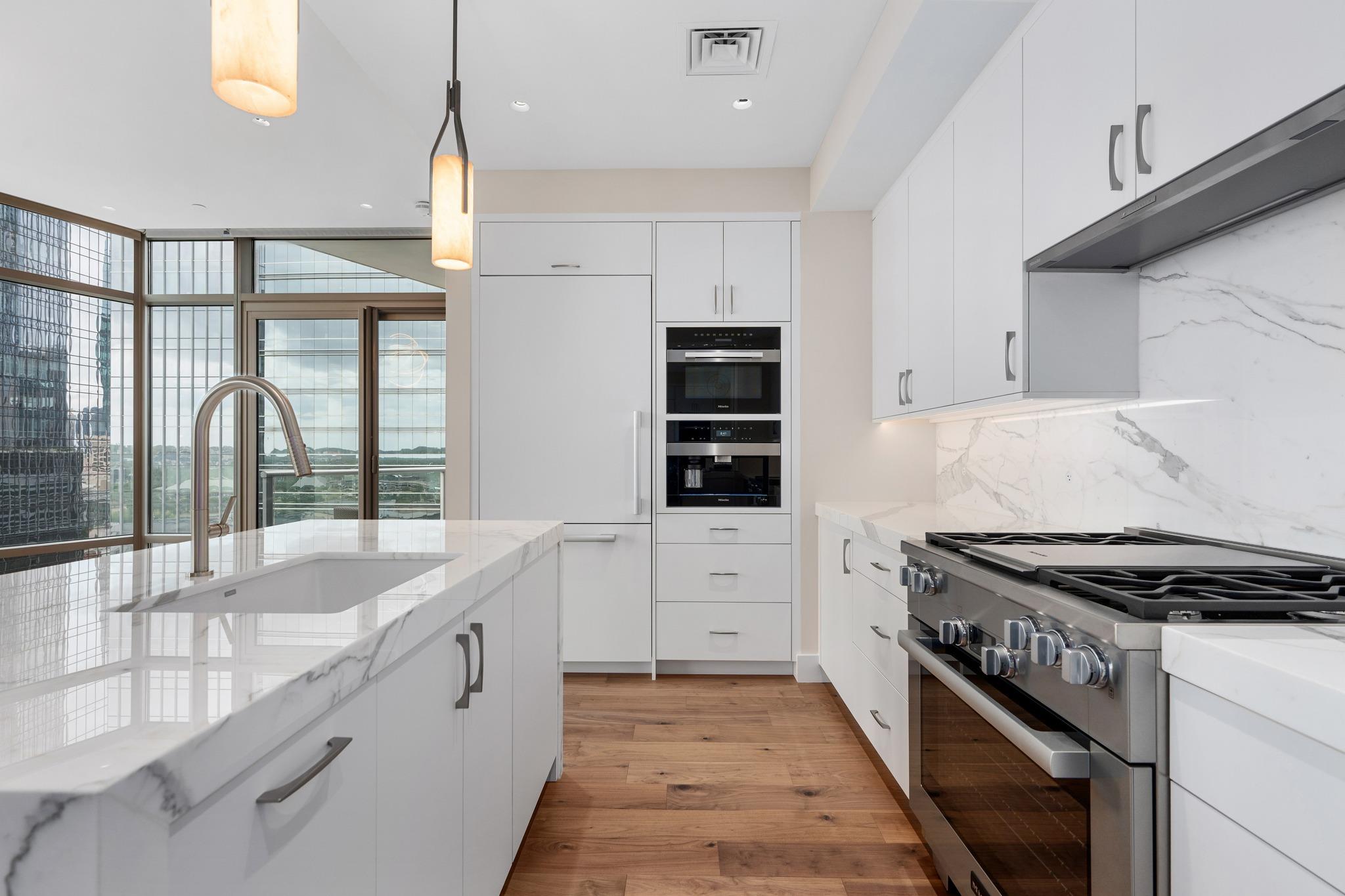 200 Congress Avenue Austin TX 78701