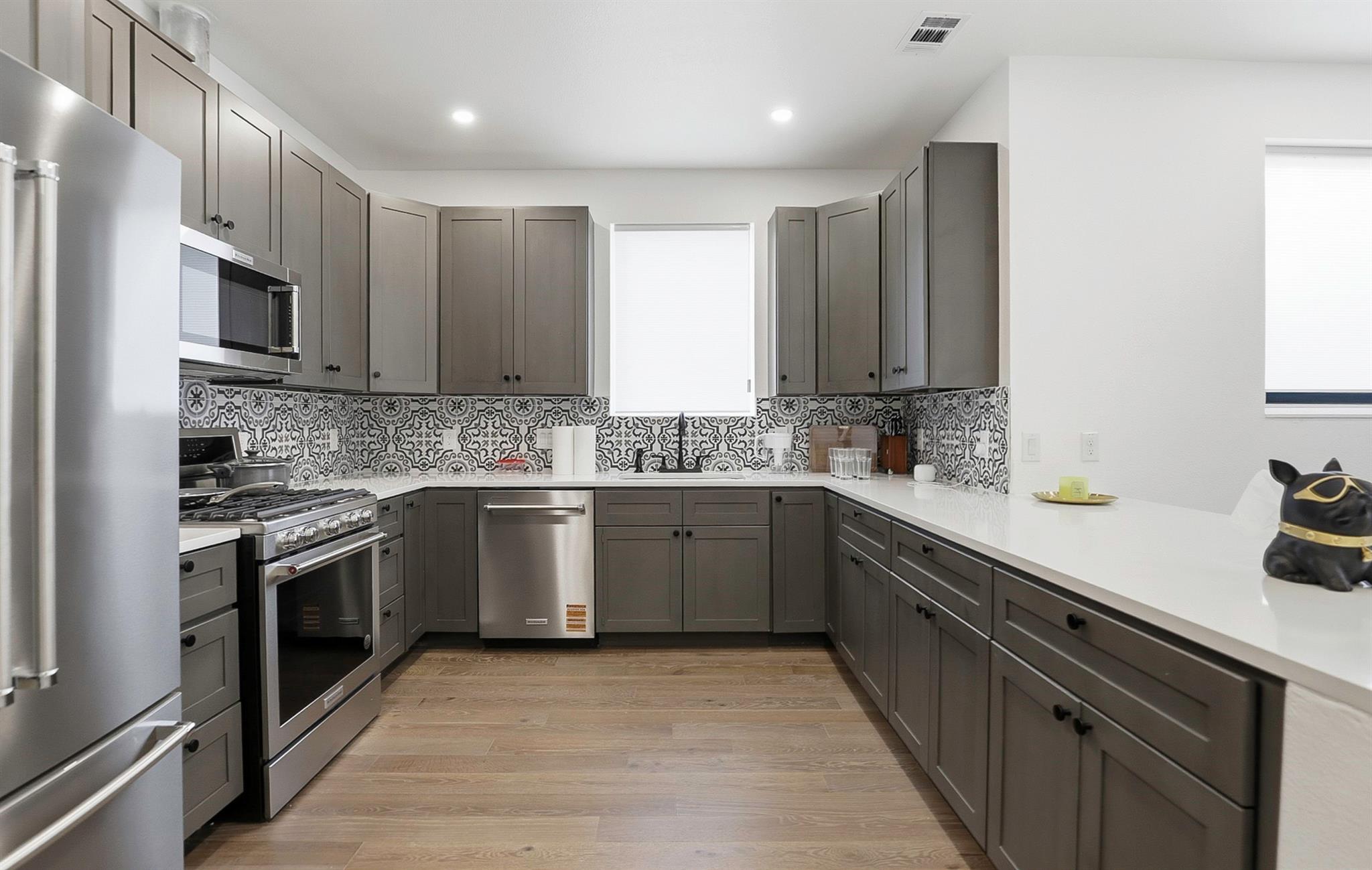 1208 W Oltorf Street Austin TX 78704
