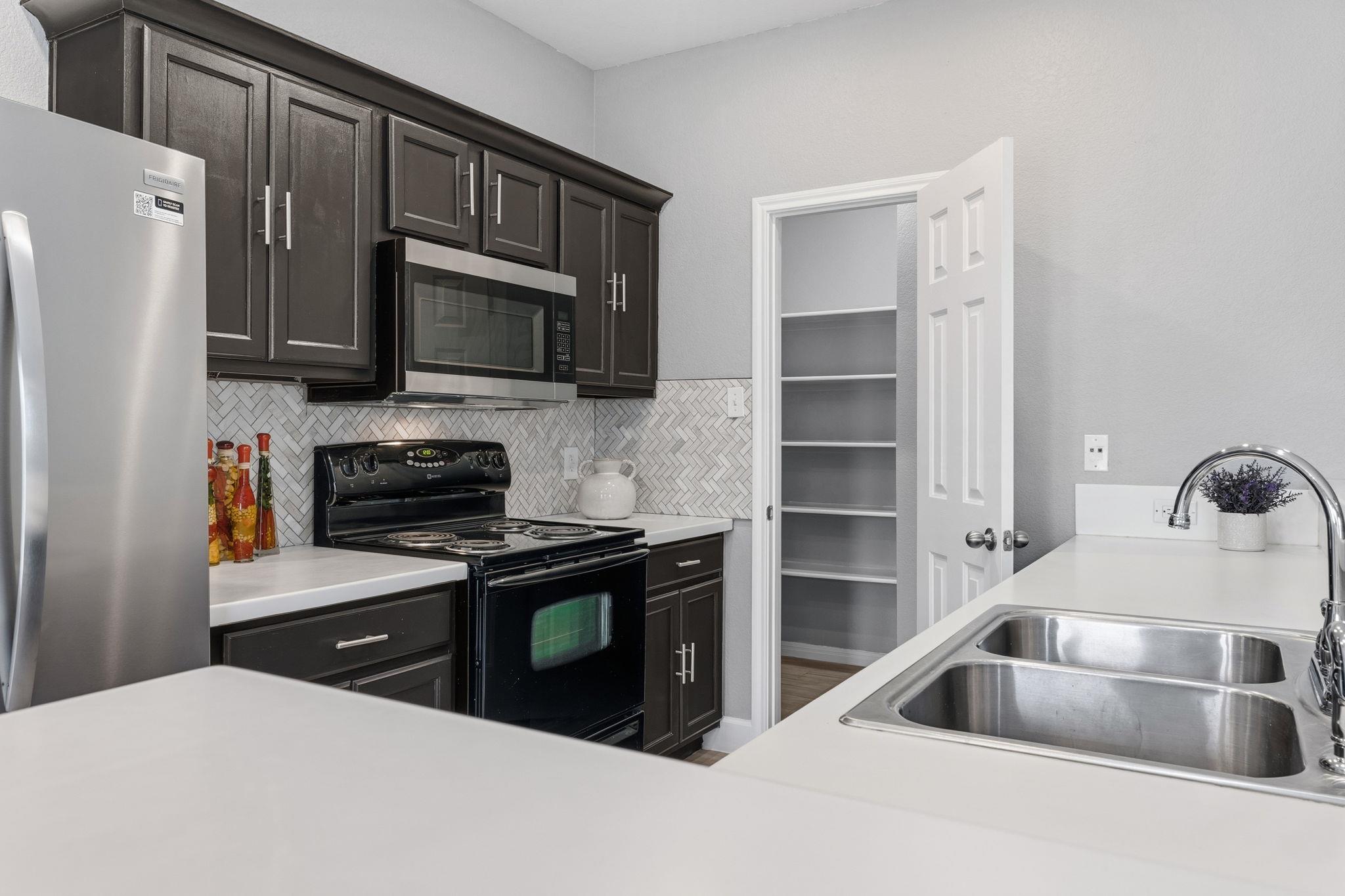 11241 Lost Maples Trail Austin TX 78748