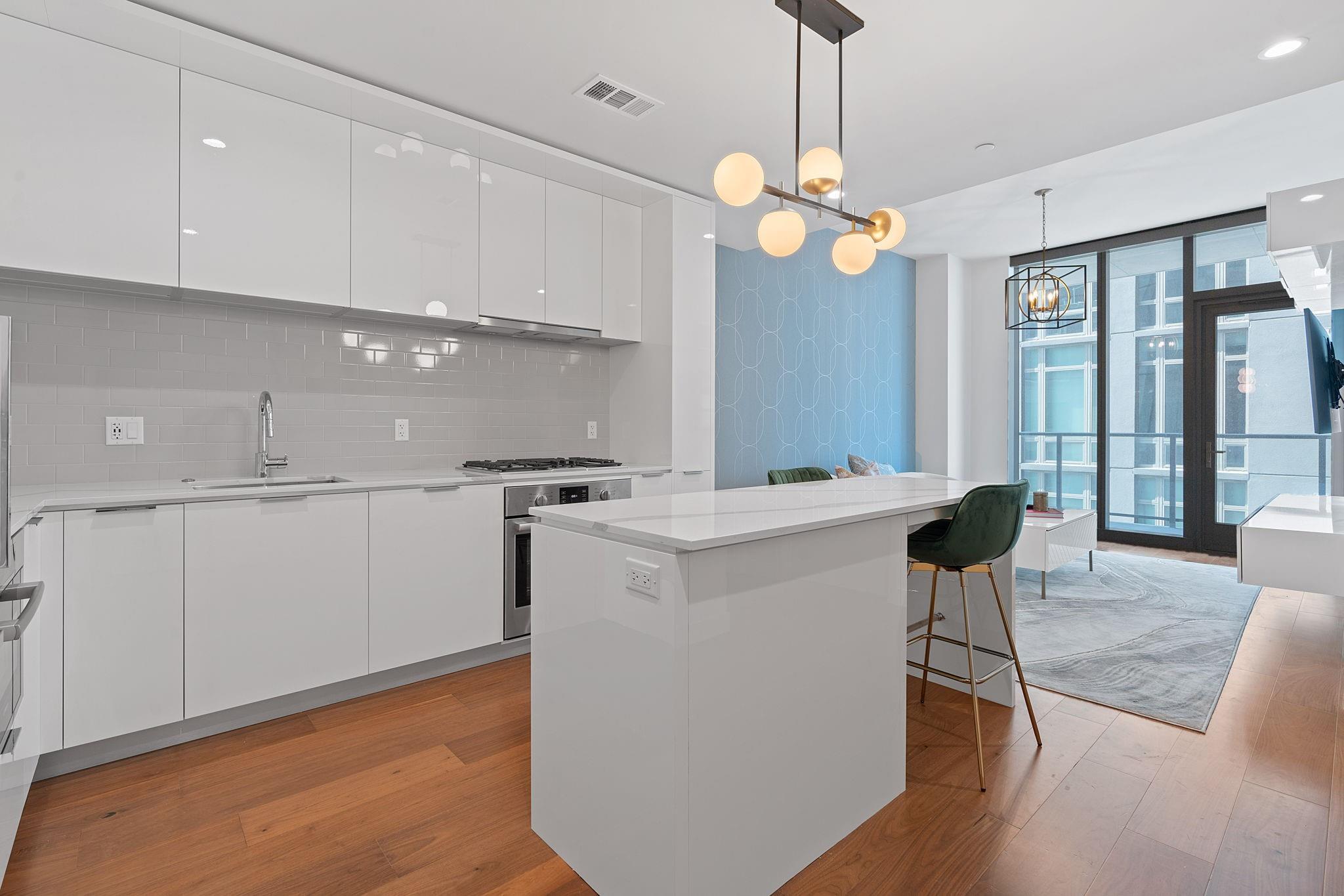 44 East Avenue Austin TX 78701