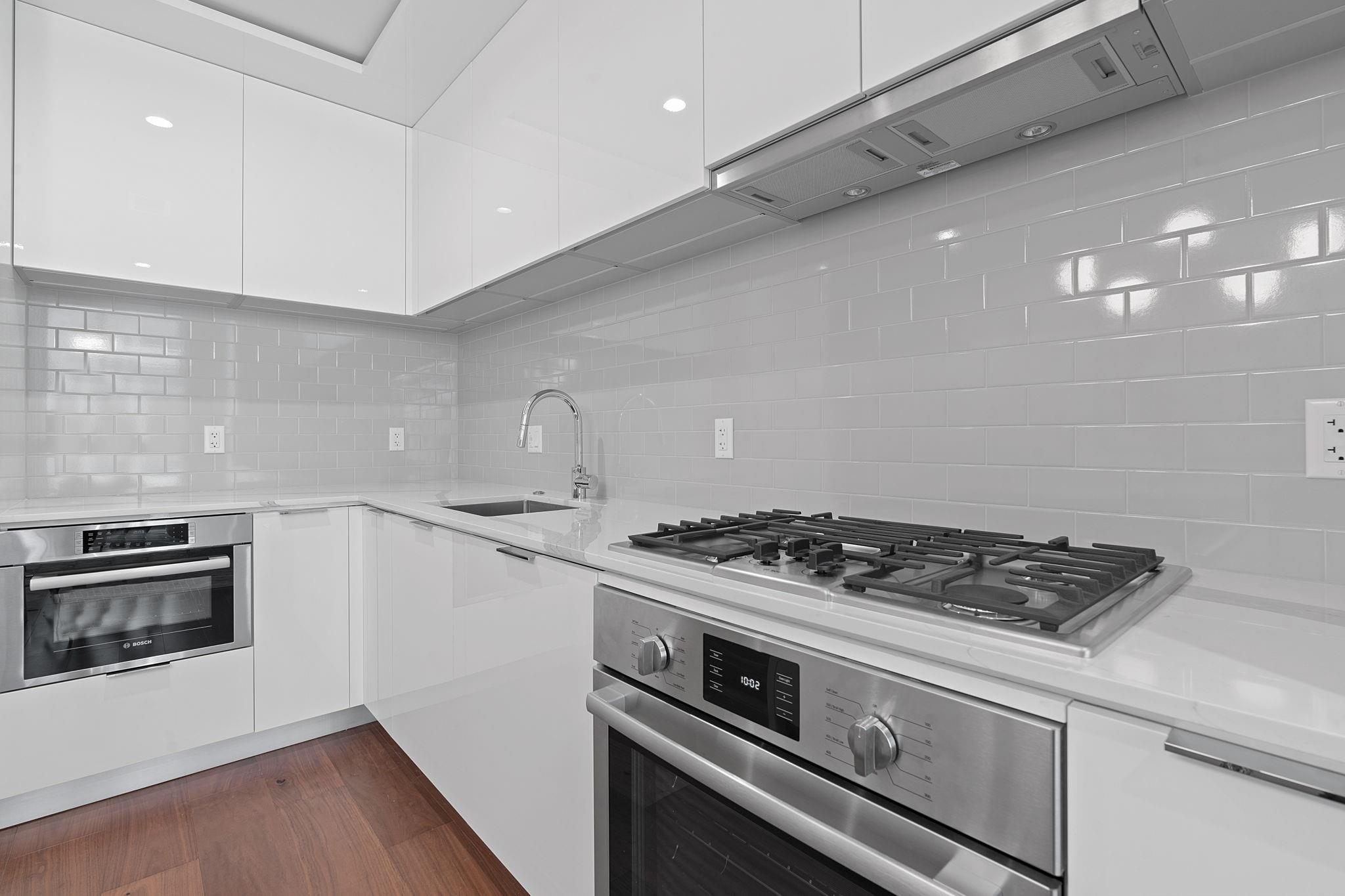 44 East Avenue Austin TX 78701