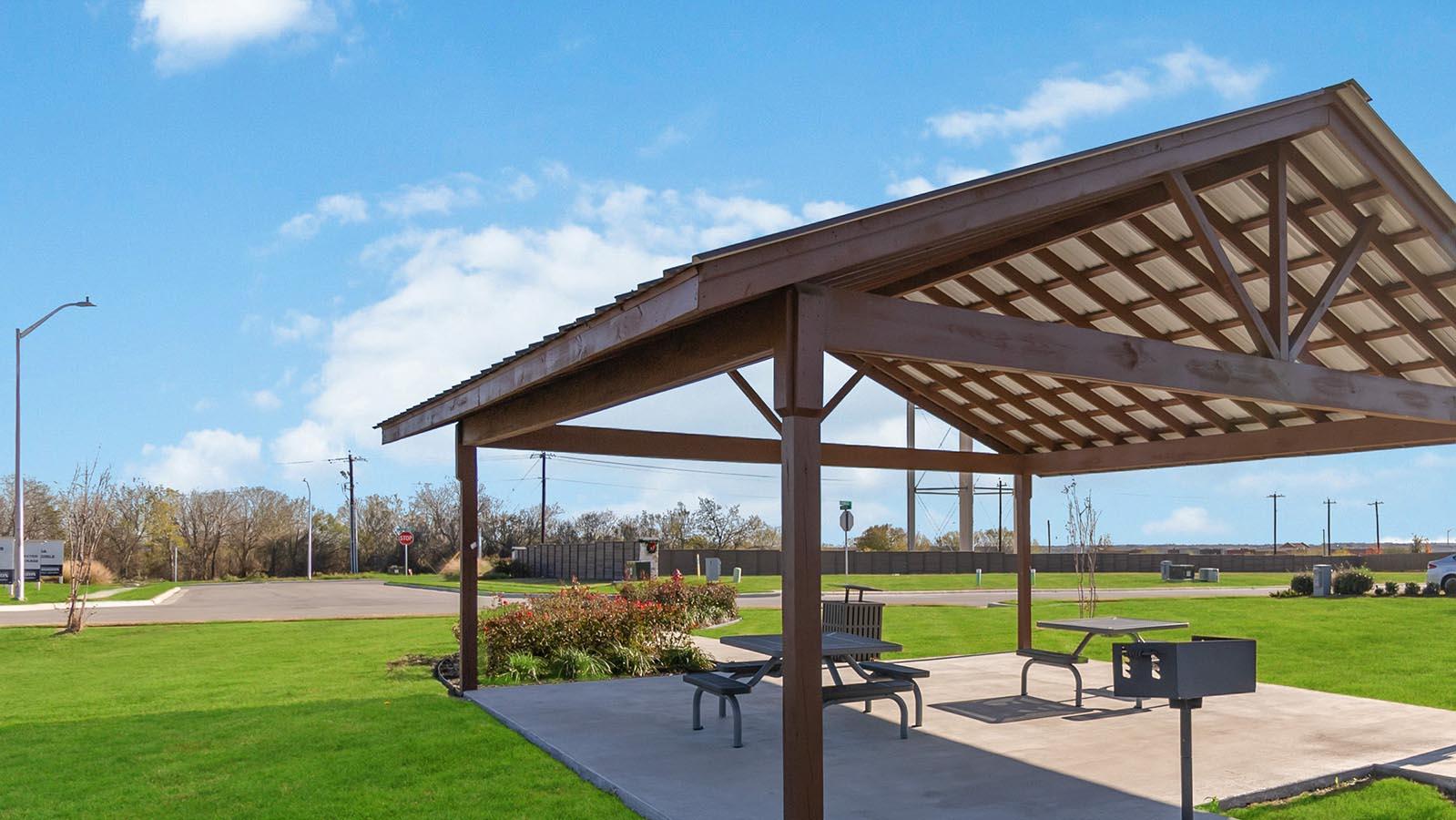 181 B Harrison Crossing Uhland TX 78640