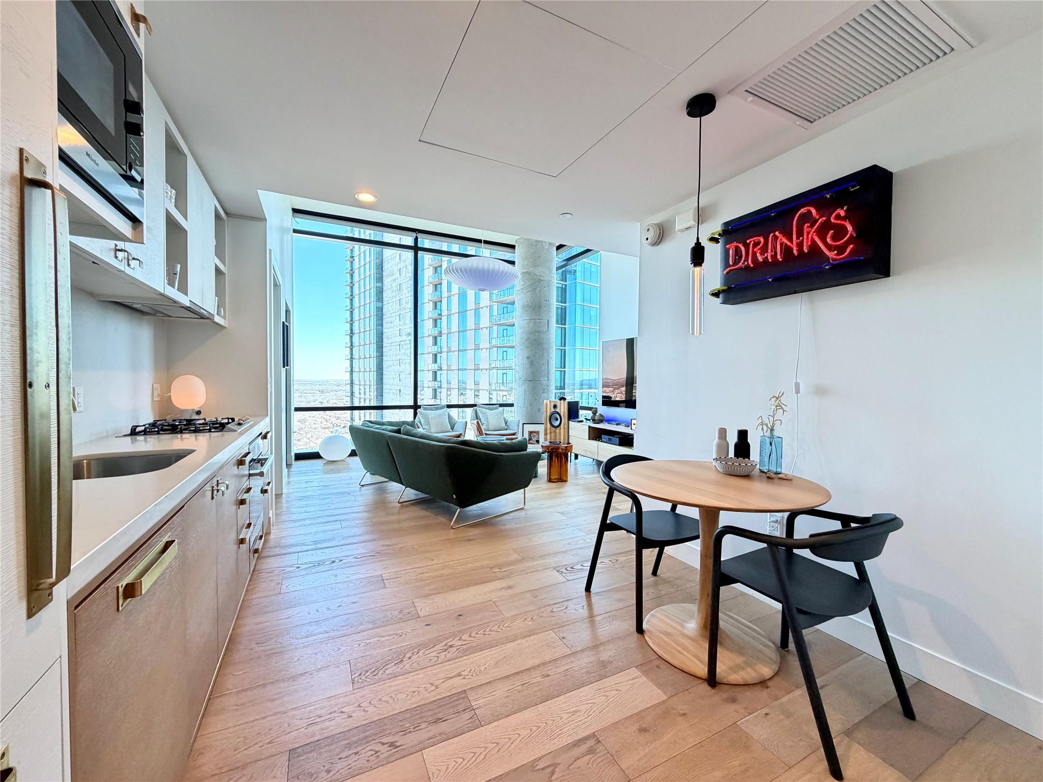 70 Rainey Street Austin TX 78701