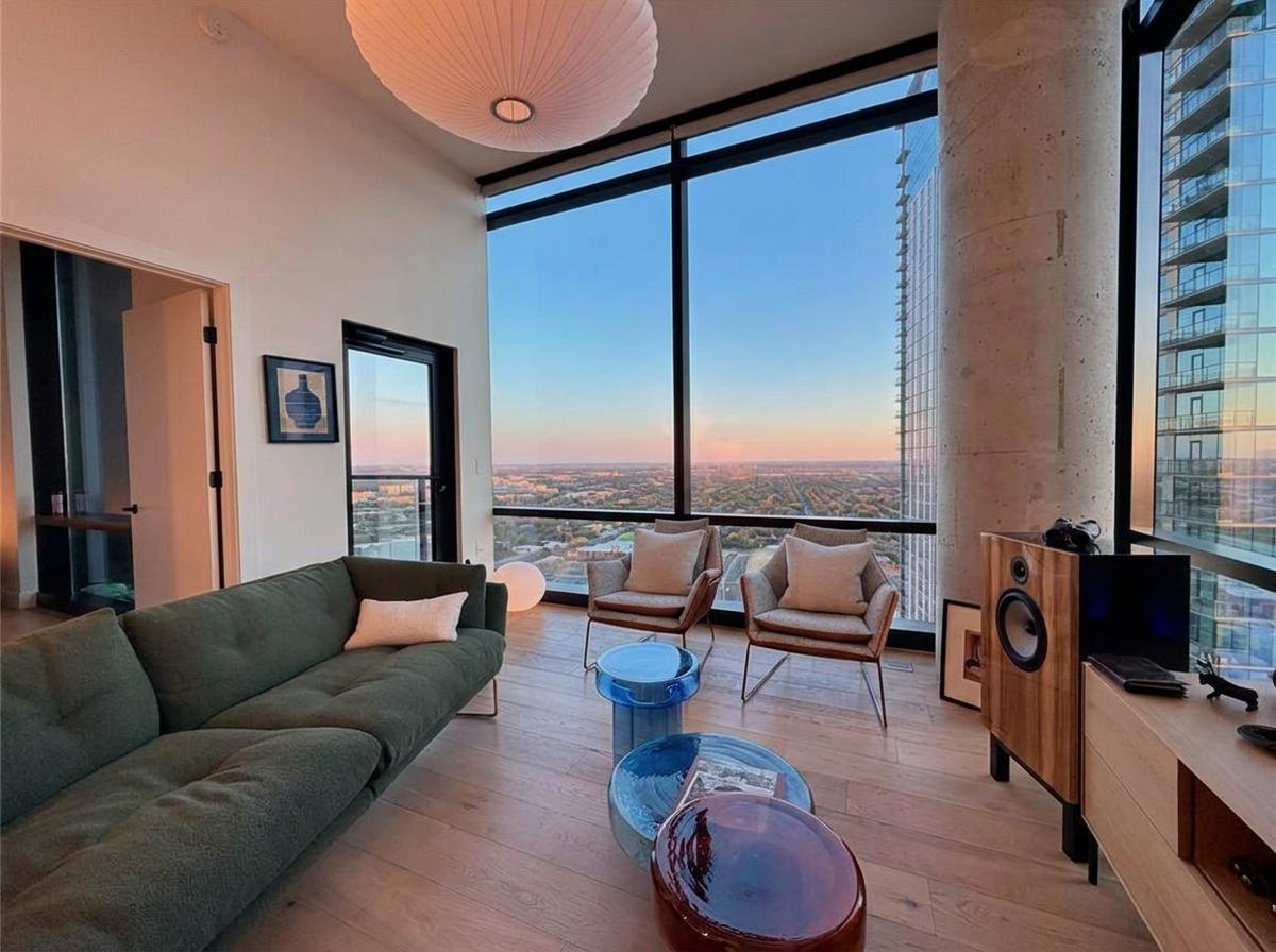 70 Rainey Street Austin TX 78701