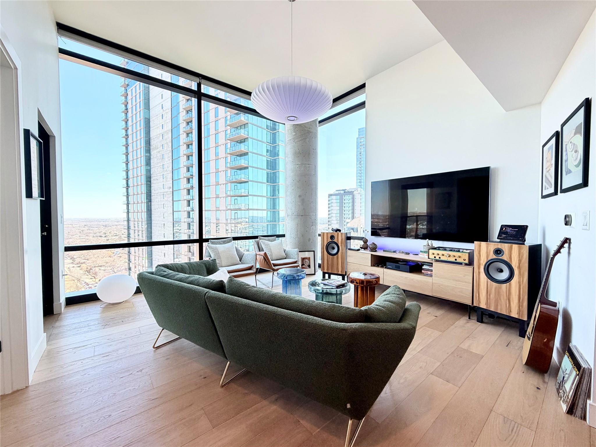70 Rainey Street Austin TX 78701