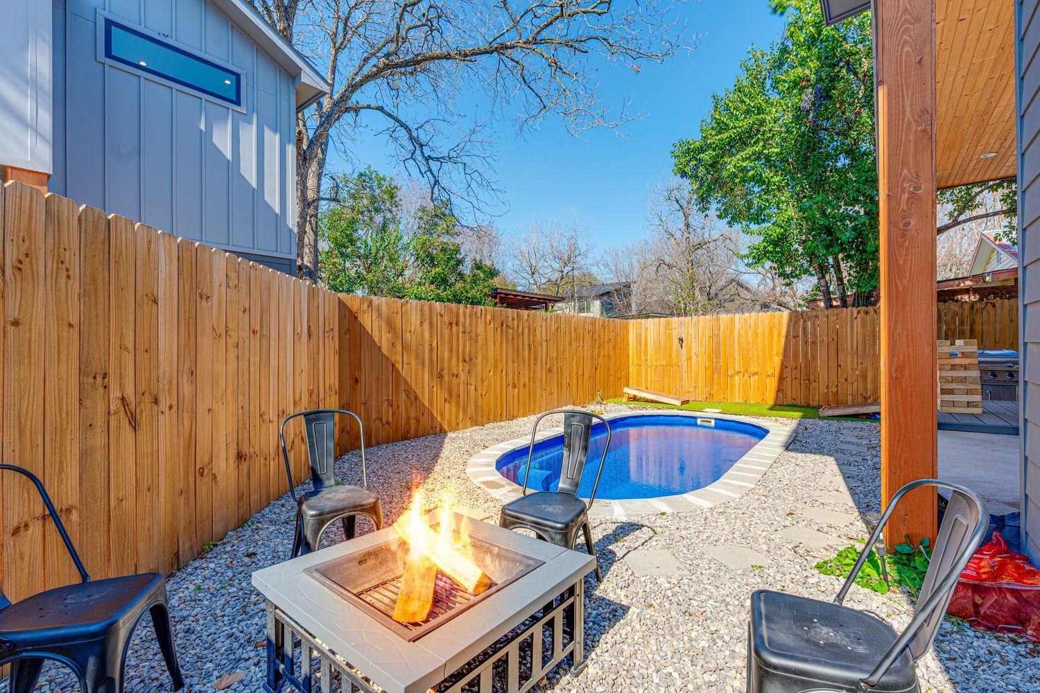 910 Tillery Street Austin TX 78702