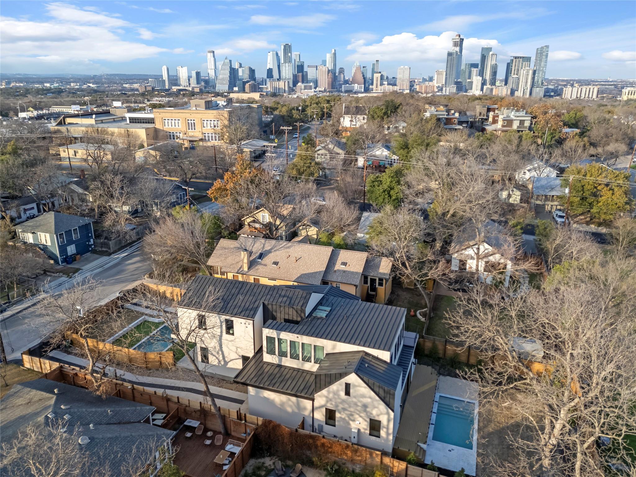 2107 Brackenridge Street Austin TX 78704