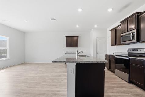 300 Hyacinth Way Jarrell TX 76537