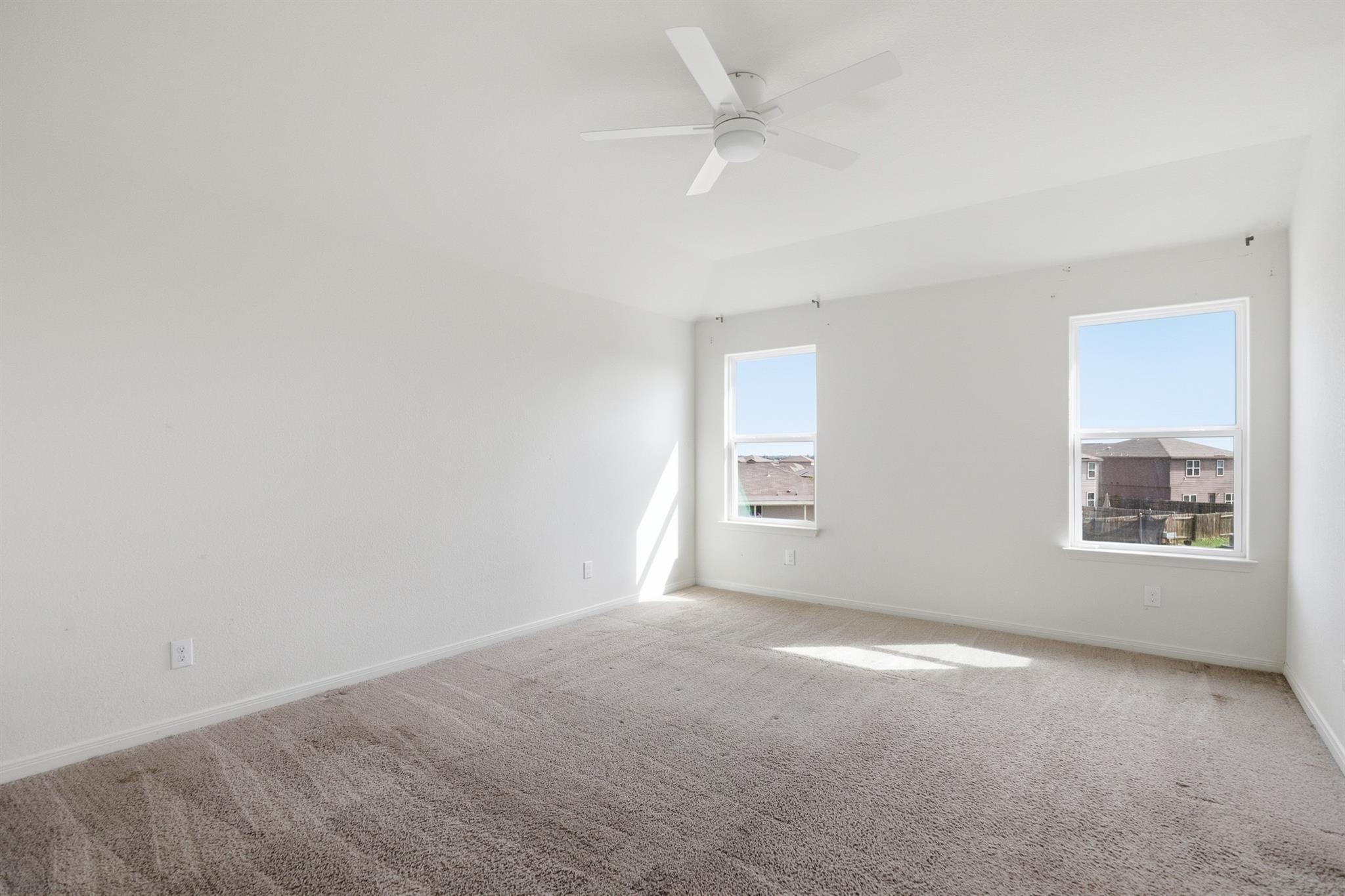 300 Hyacinth Way Jarrell TX 76537