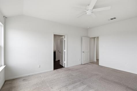 300 Hyacinth Way Jarrell TX 76537