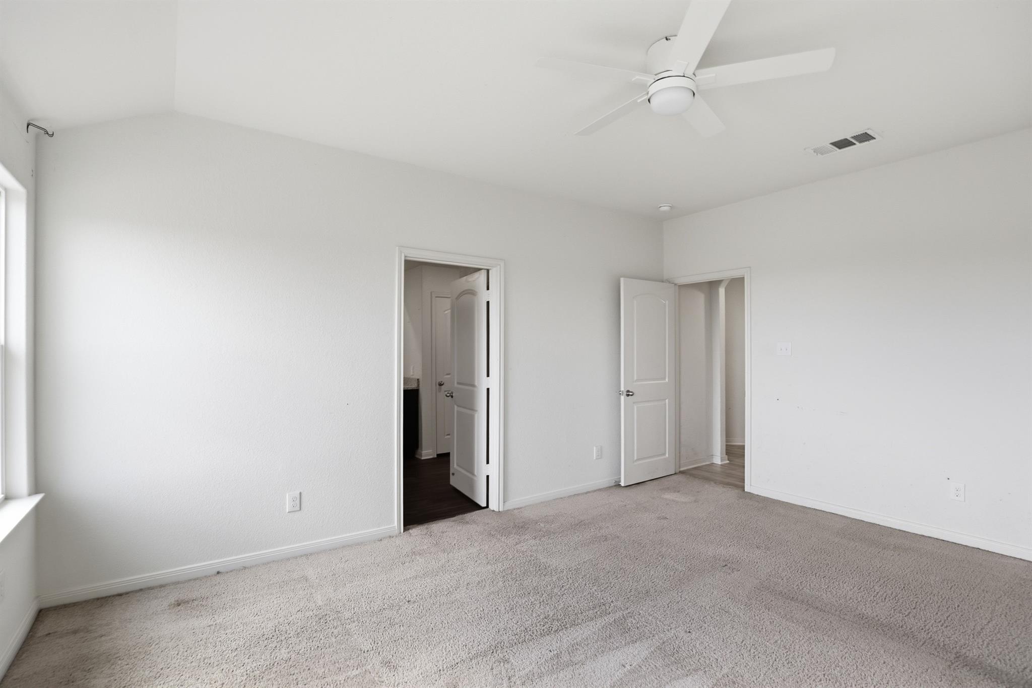 300 Hyacinth Way Jarrell TX 76537