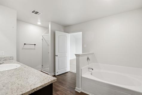 300 Hyacinth Way Jarrell TX 76537