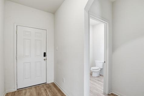 300 Hyacinth Way Jarrell TX 76537