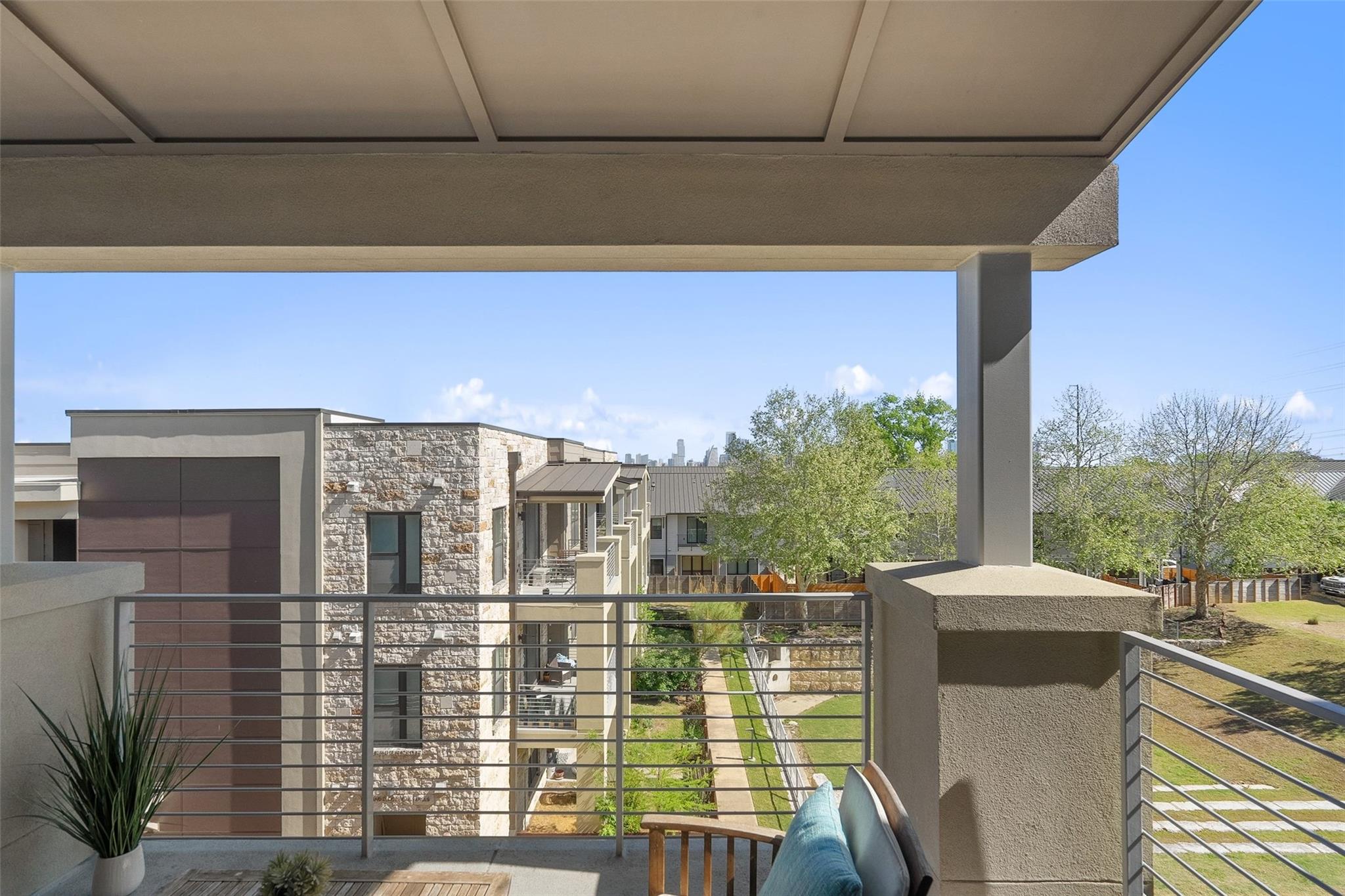 2725 Dulce Lane Austin TX 78704