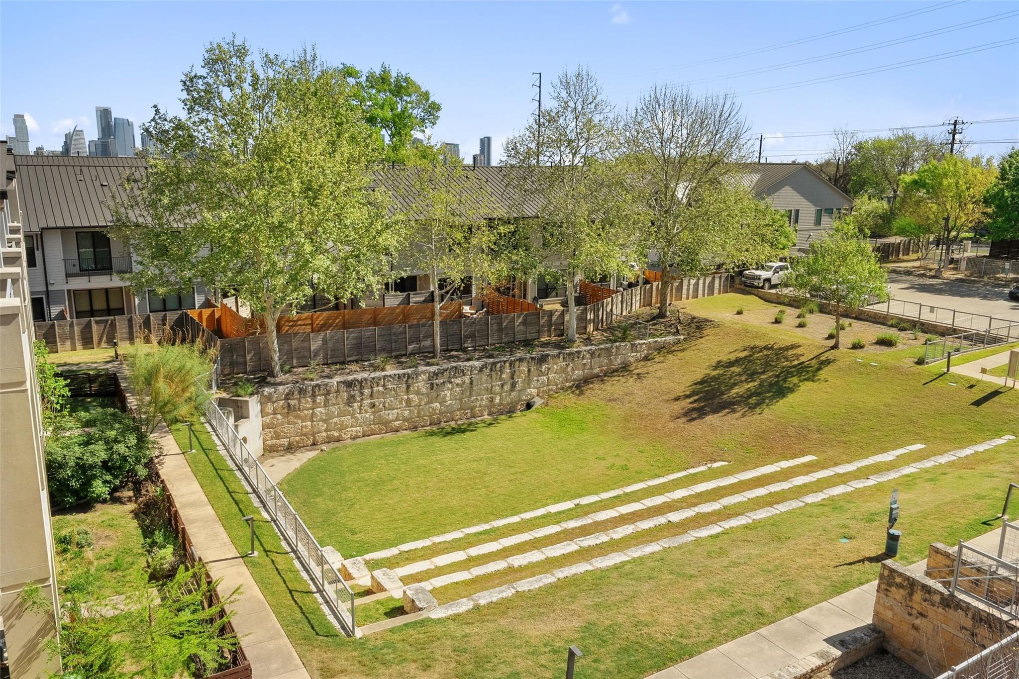 2725 Dulce Lane Austin TX 78704
