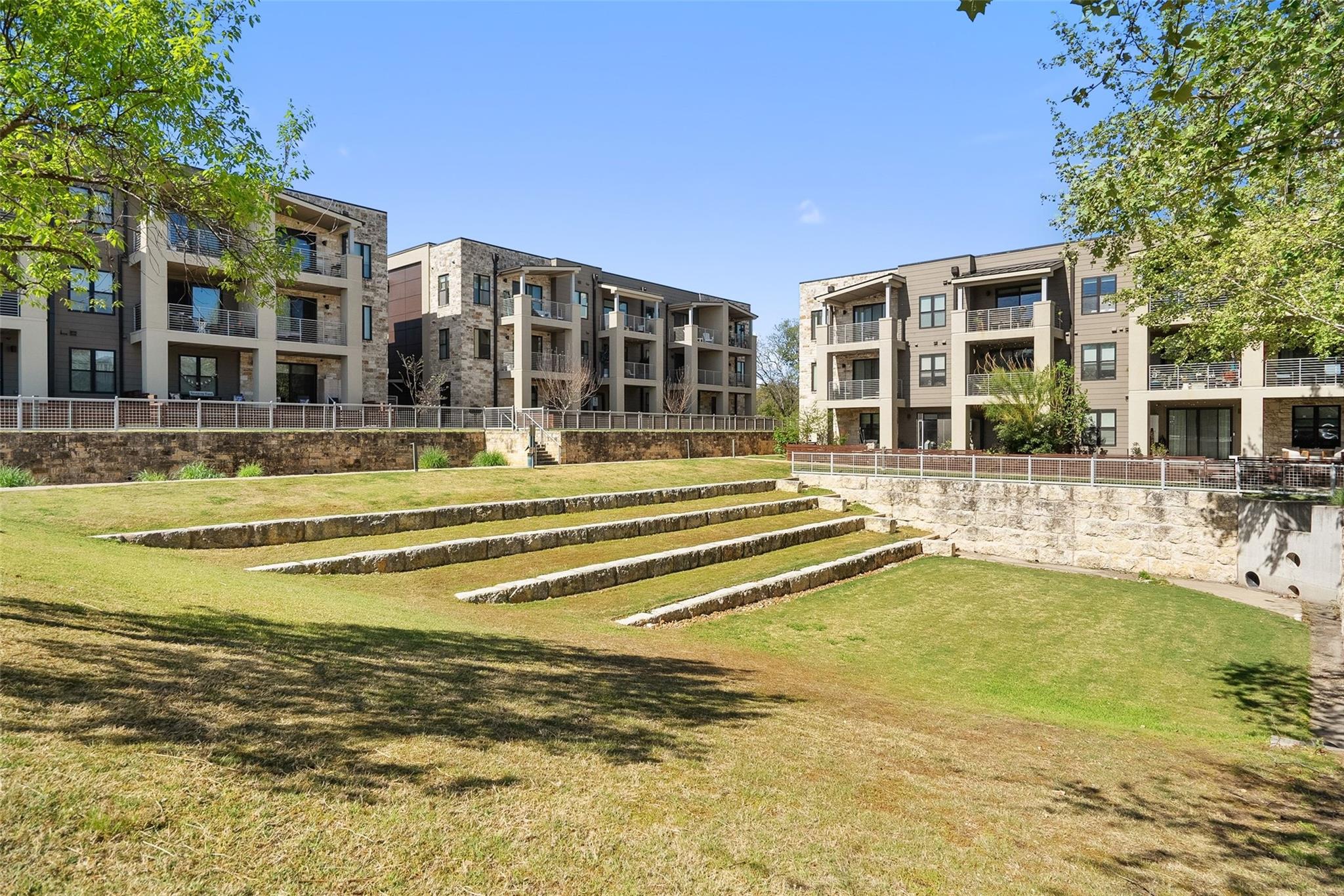 2725 Dulce Lane Austin TX 78704