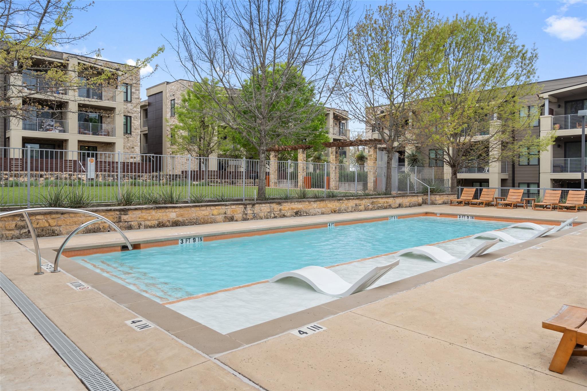 2725 Dulce Lane Austin TX 78704