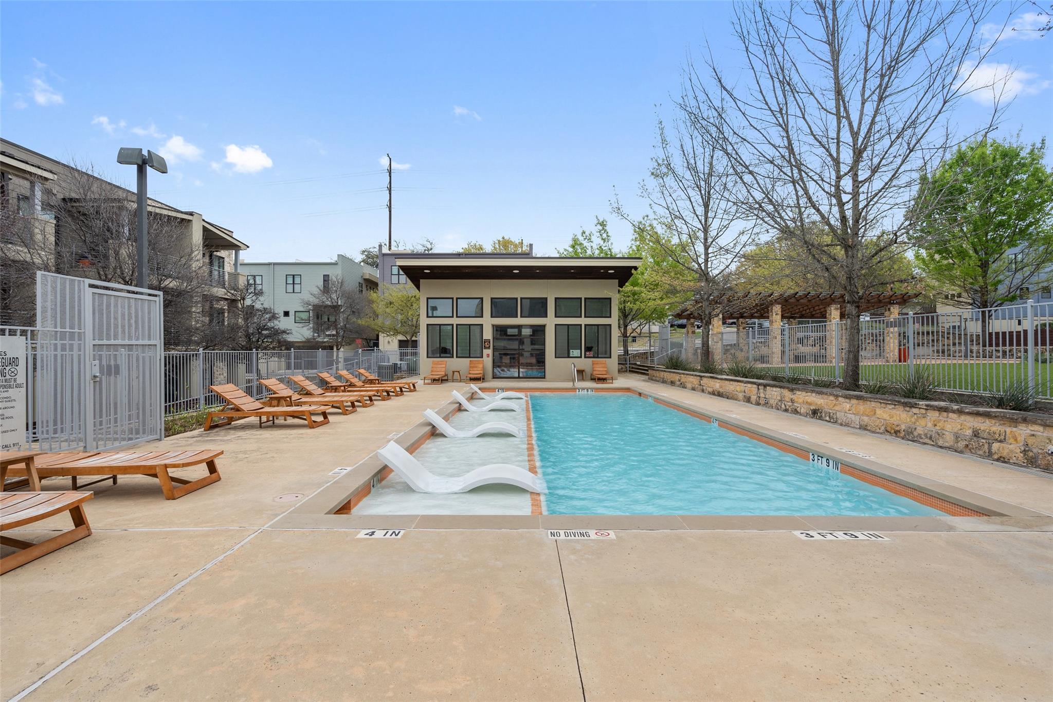 2725 Dulce Lane Austin TX 78704