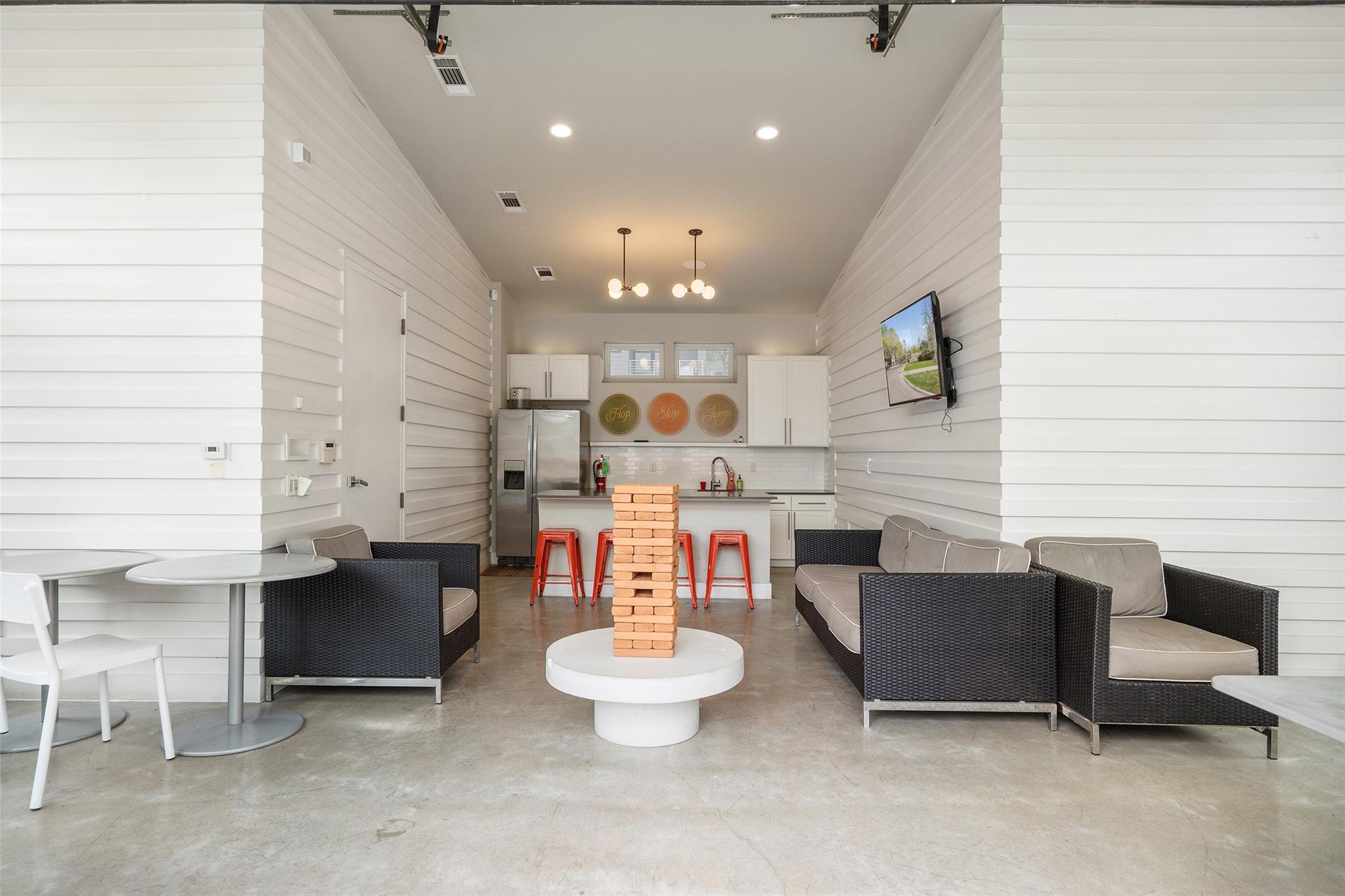 2725 Dulce Lane Austin TX 78704